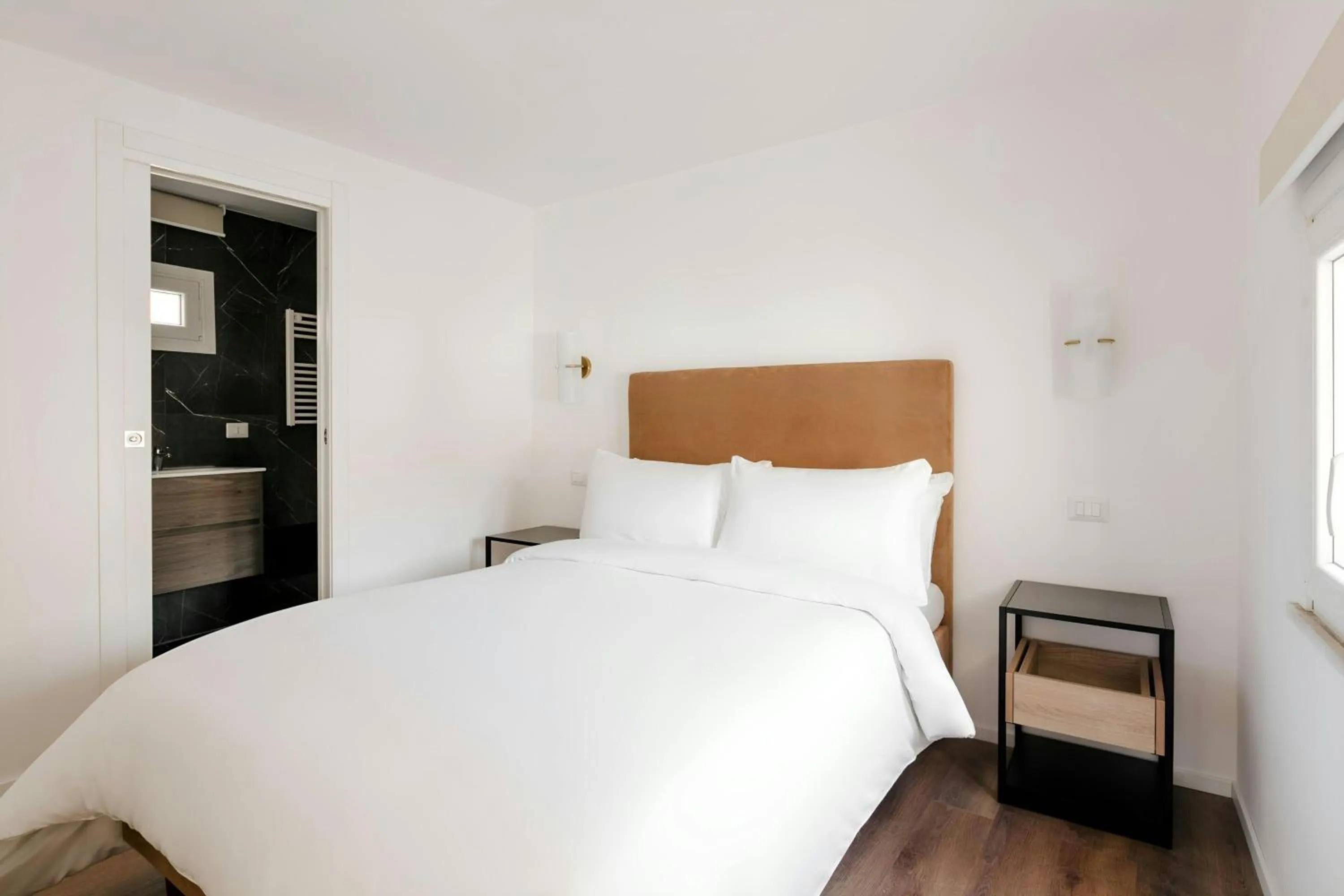Bedroom, Bed in Sonder by Marriott Bonvoy Piazza Venezia Apartments