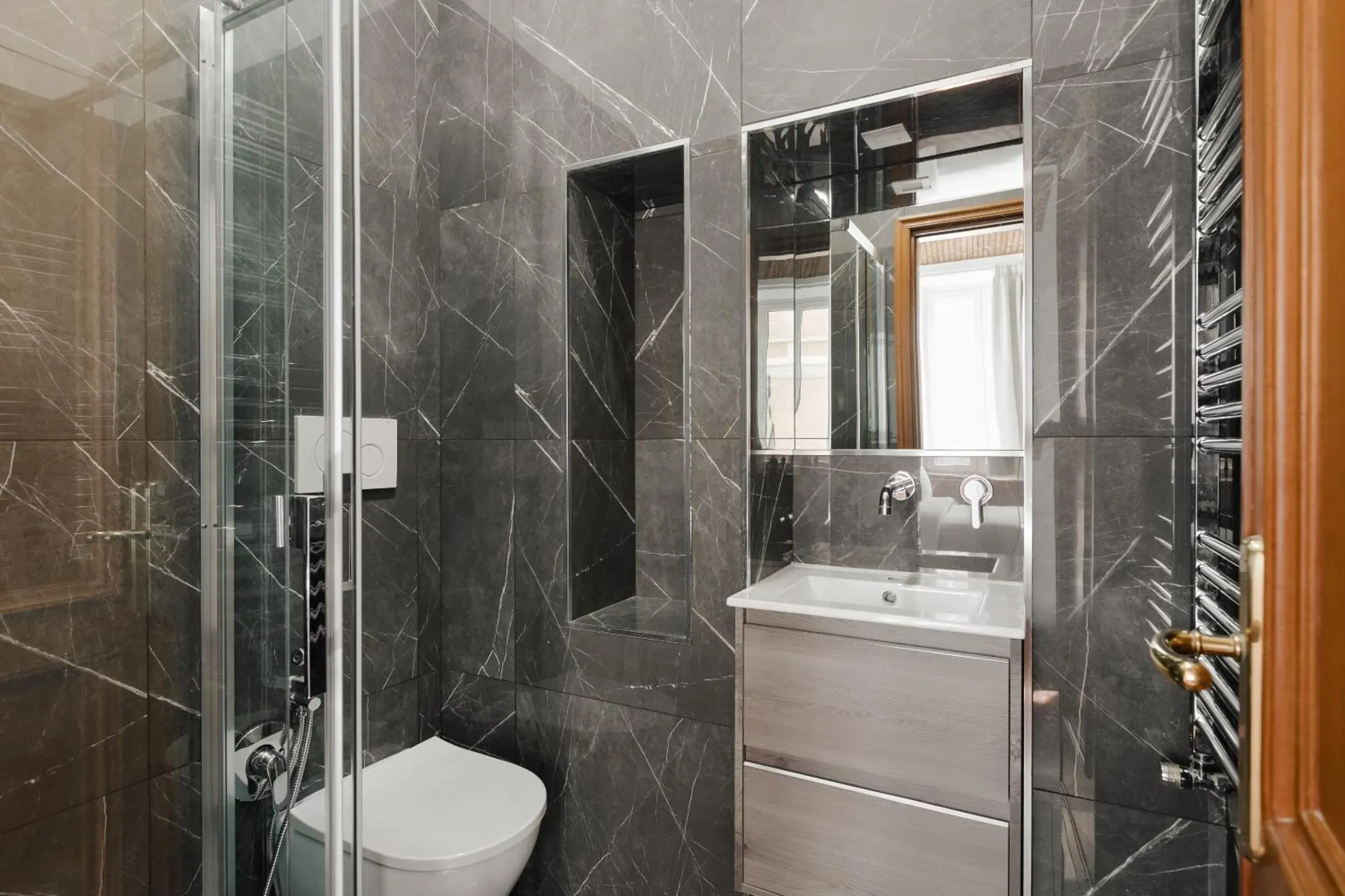 Double Room in Sonder by Marriott Bonvoy Piazza Venezia Apartments Double Room in Sonder by Marriott Bonvoy Piazza Venezia Apartments
