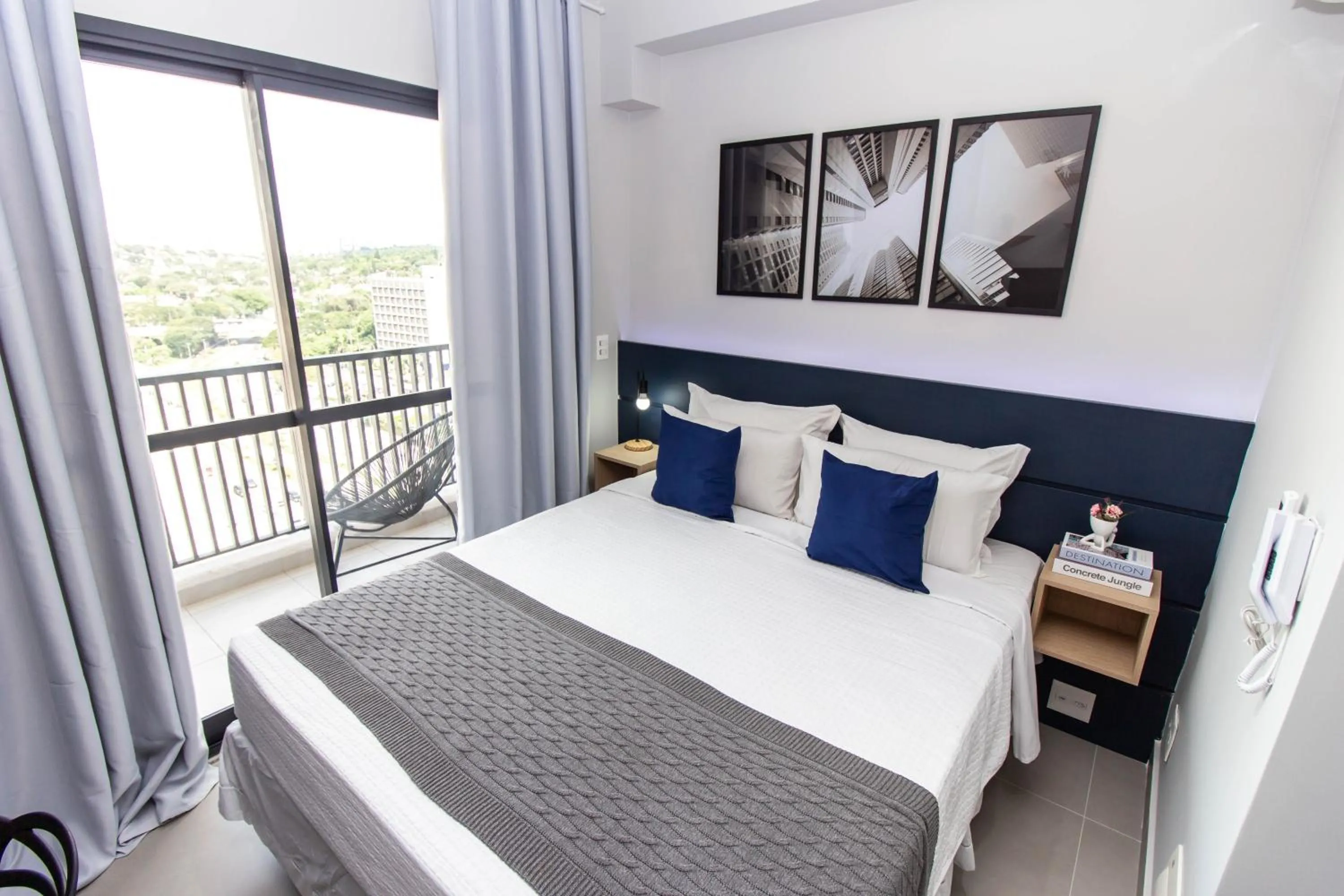 Apartment in 360 Brooklin