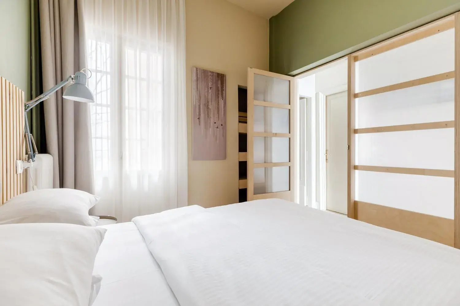 Bedroom, Bed in Infinity & Beyond by halu! - Seafront apartments Bedroom, Bed in Infinity & Beyond by halu! - Seafront apartments