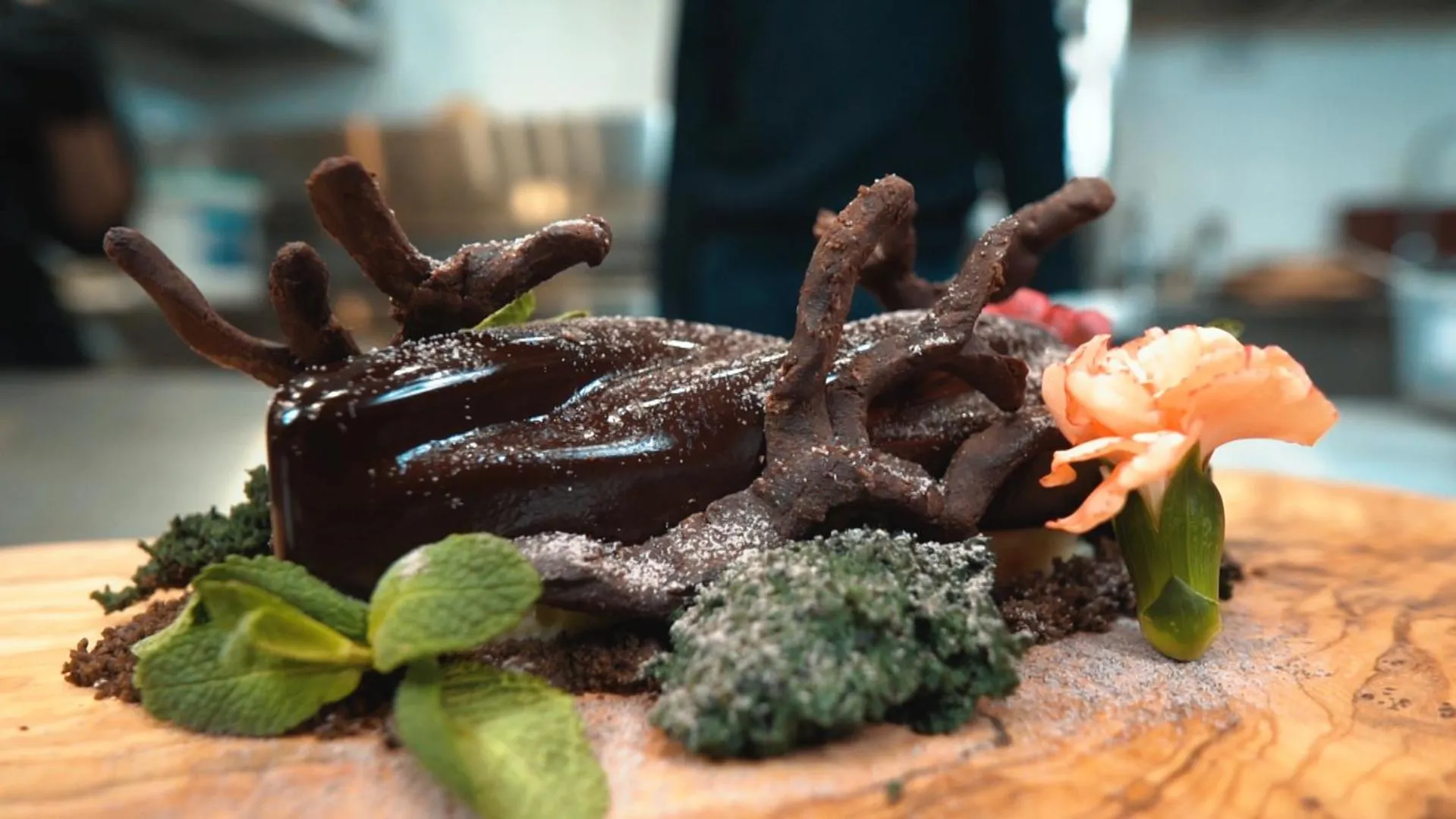 Food and drinks in VIZUALIZA Residence Hotel