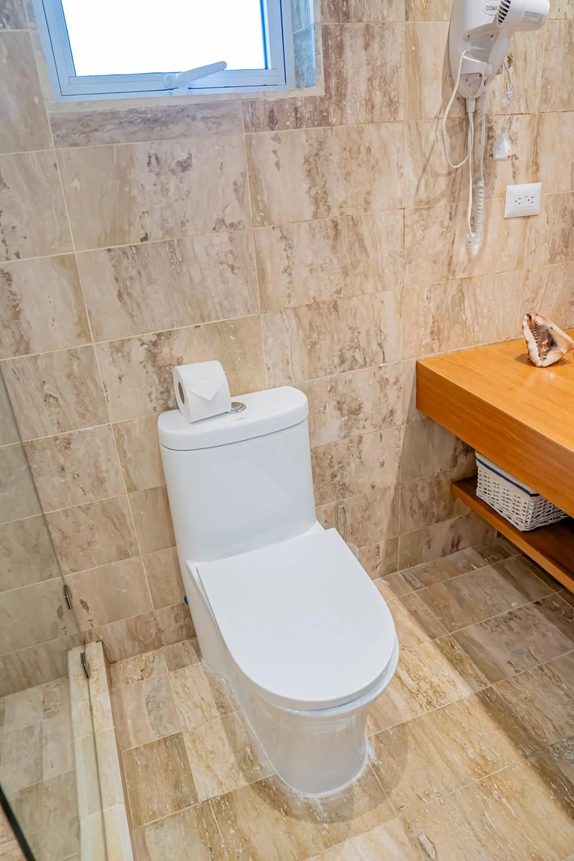 Toilet in Xeliter Green One Playa Dorada