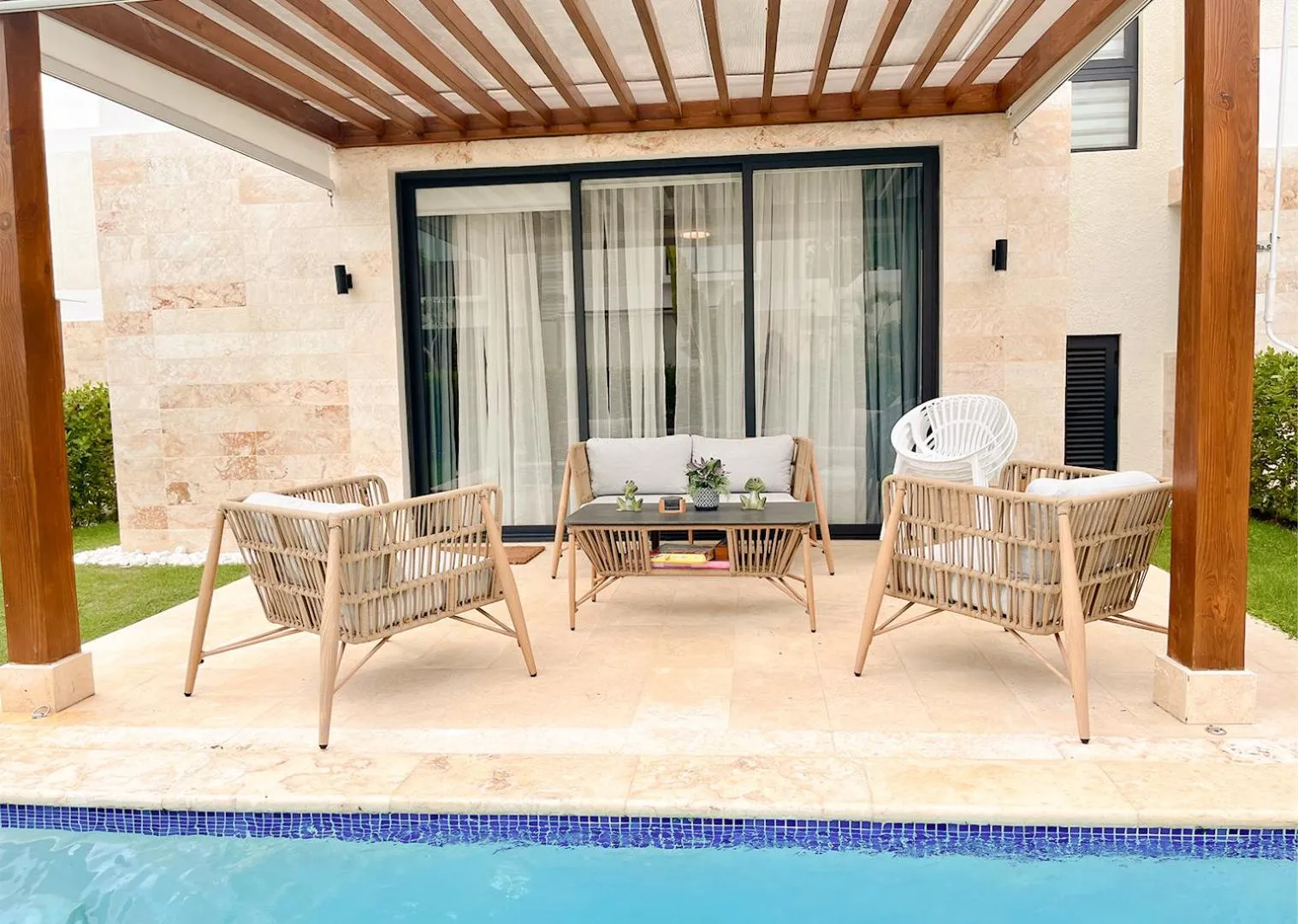 Patio in Xeliter Green One Playa Dorada