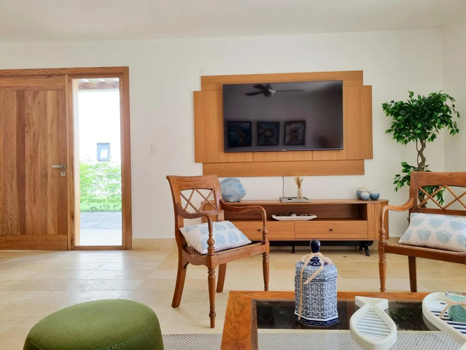 TV and multimedia in Xeliter Green One Playa Dorada