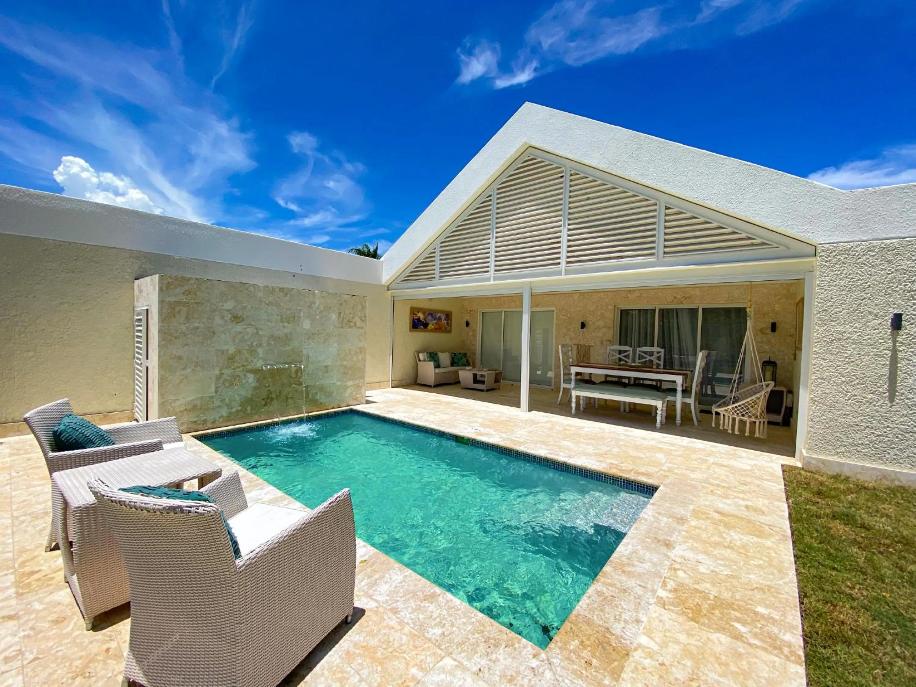 Villa with Private Pool in Xeliter Green One Playa Dorada