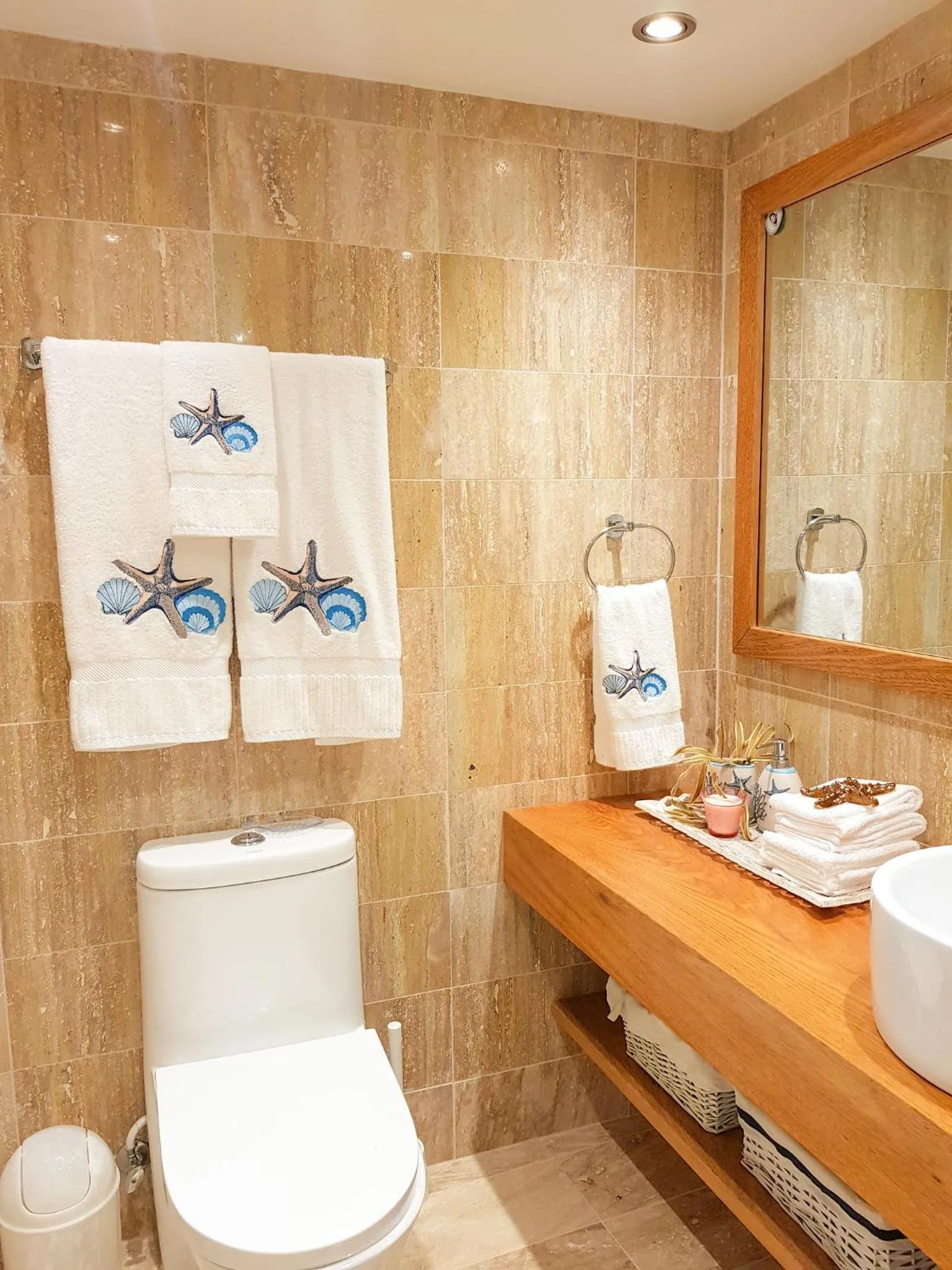 Toilet in Xeliter Green One Playa Dorada