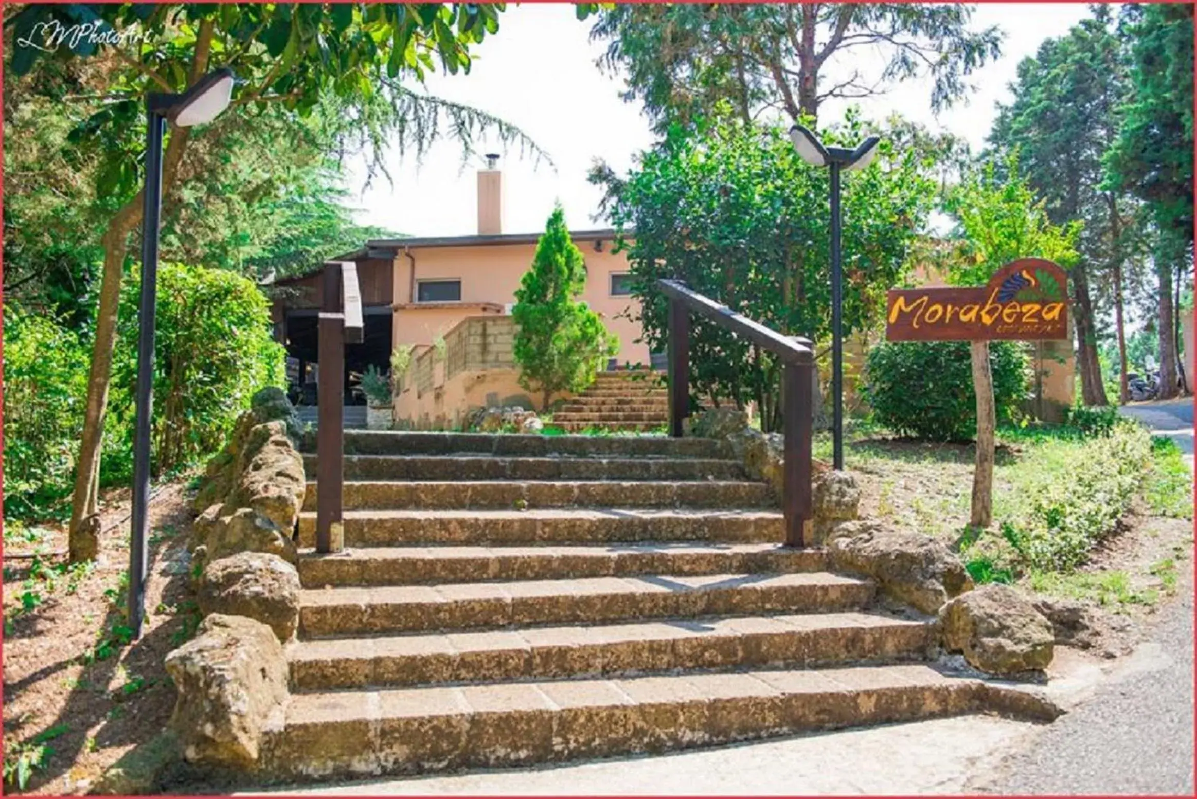 Restaurant/places to eat in Happy Village & Camping Restaurant/places to eat in Happy Village & Camping