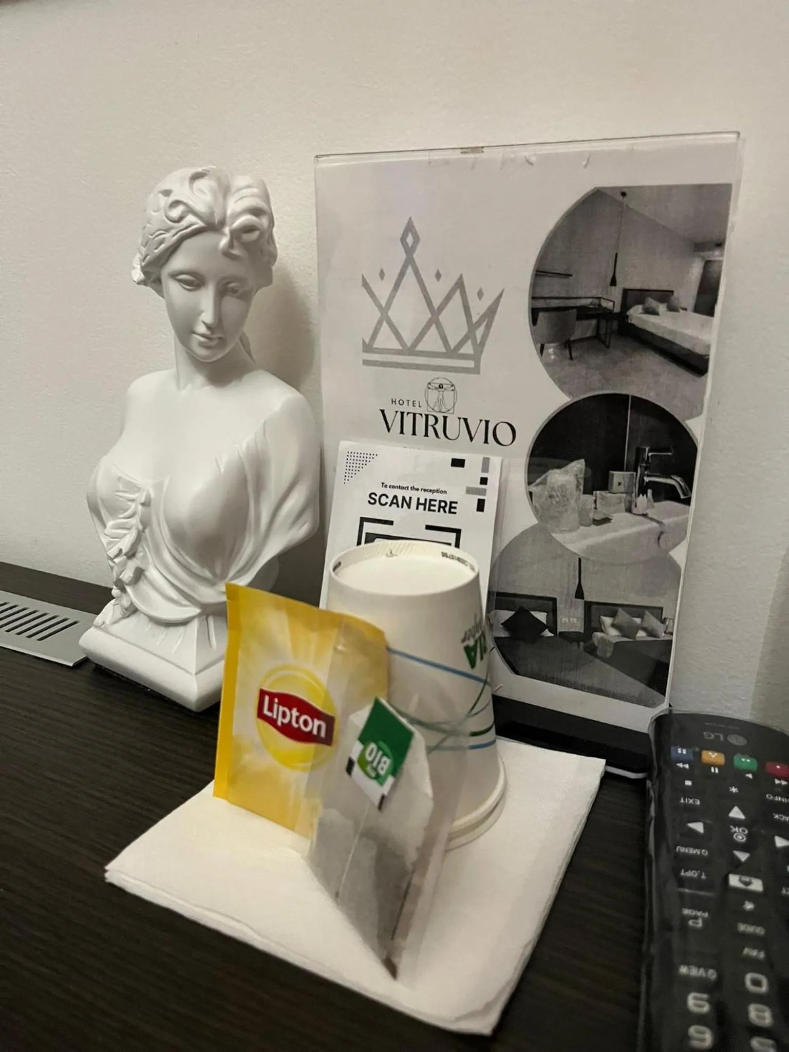 Coffee/tea facilities in Hotel Vitruvio