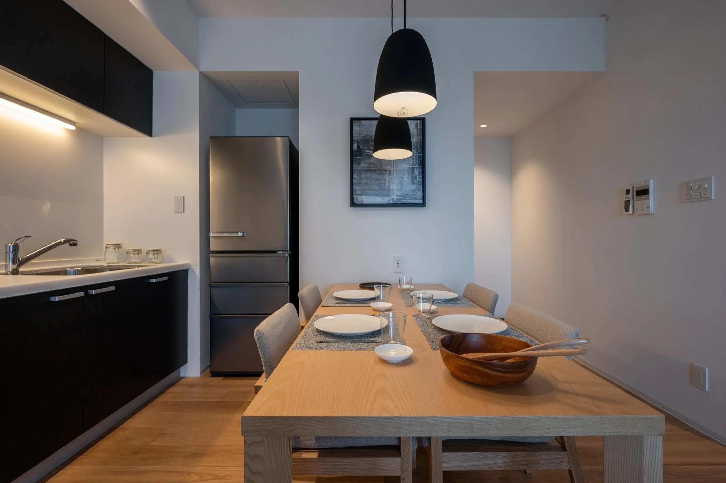 Dining area in Kaku Place by H2 Life