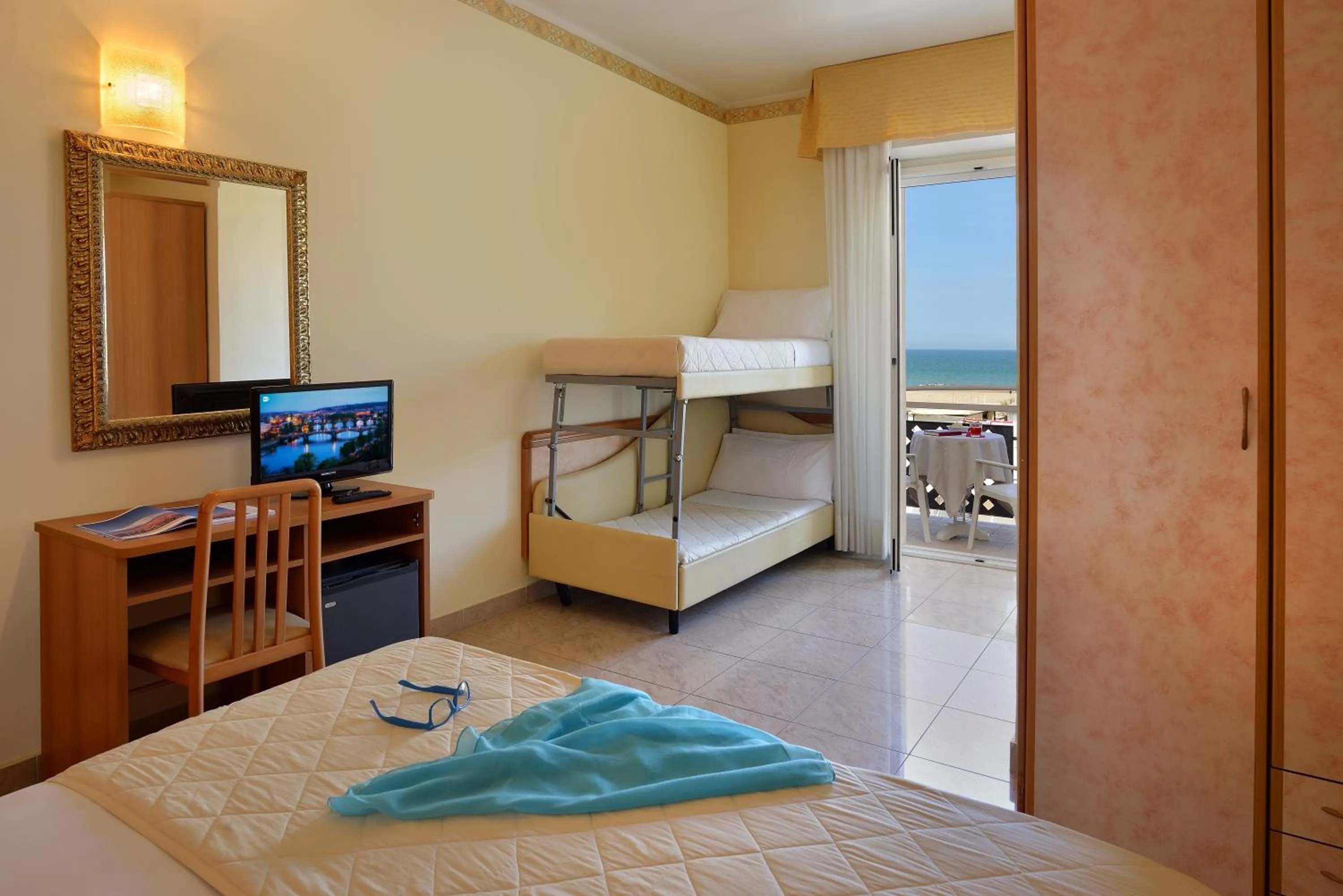 View (from property/room), Bed in Hotel Gaston