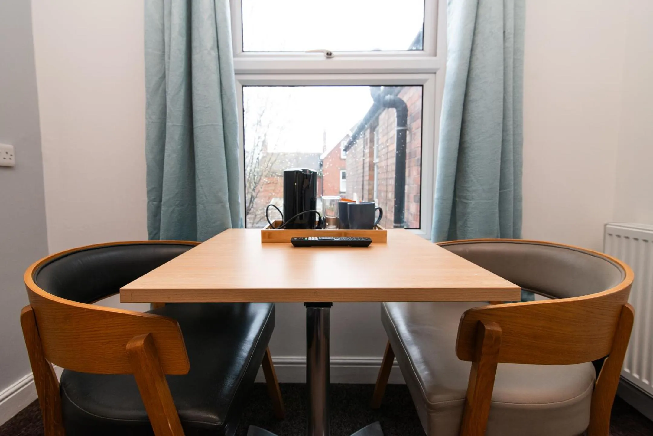 The Linden Leaf Rooms