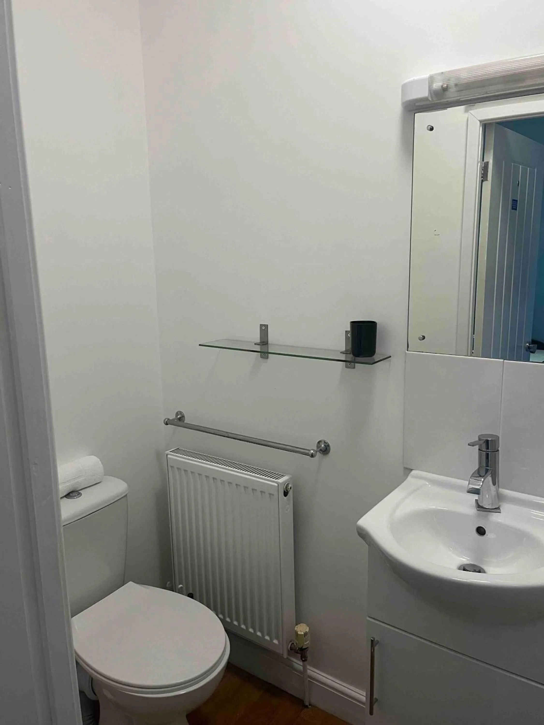 The Linden Leaf Rooms