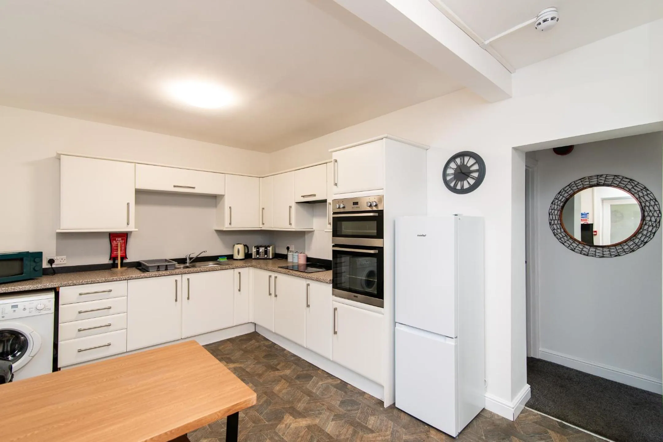 The Linden Leaf Rooms