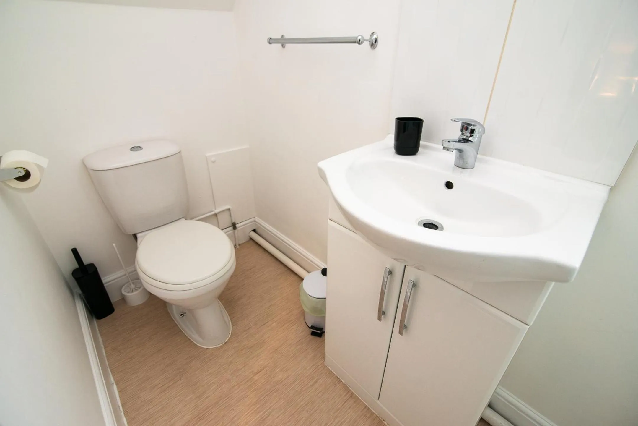 The Linden Leaf Rooms