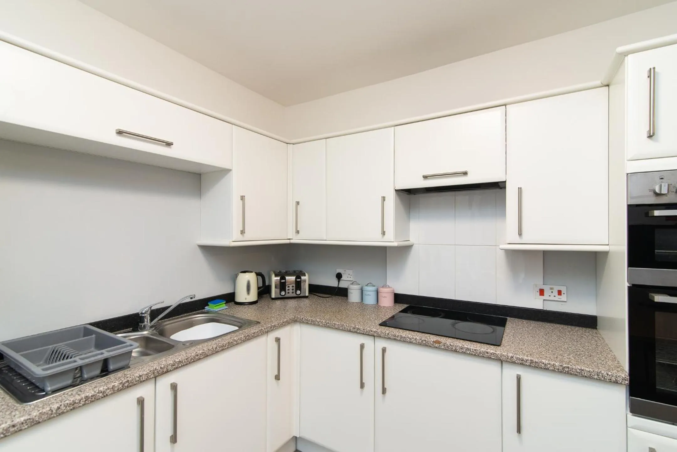 The Linden Leaf Rooms