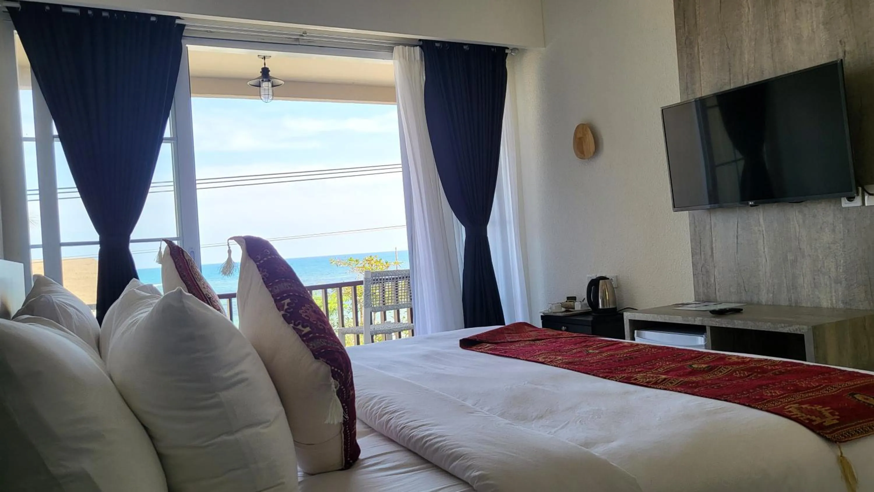 Photo of the whole room, Bed in Adiwana Jelita Sejuba Natuna