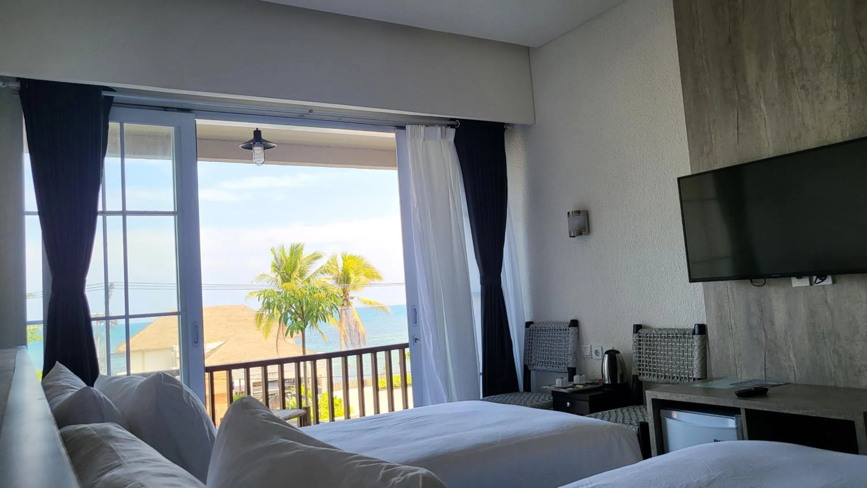 Bed in Adiwana Jelita Sejuba Natuna