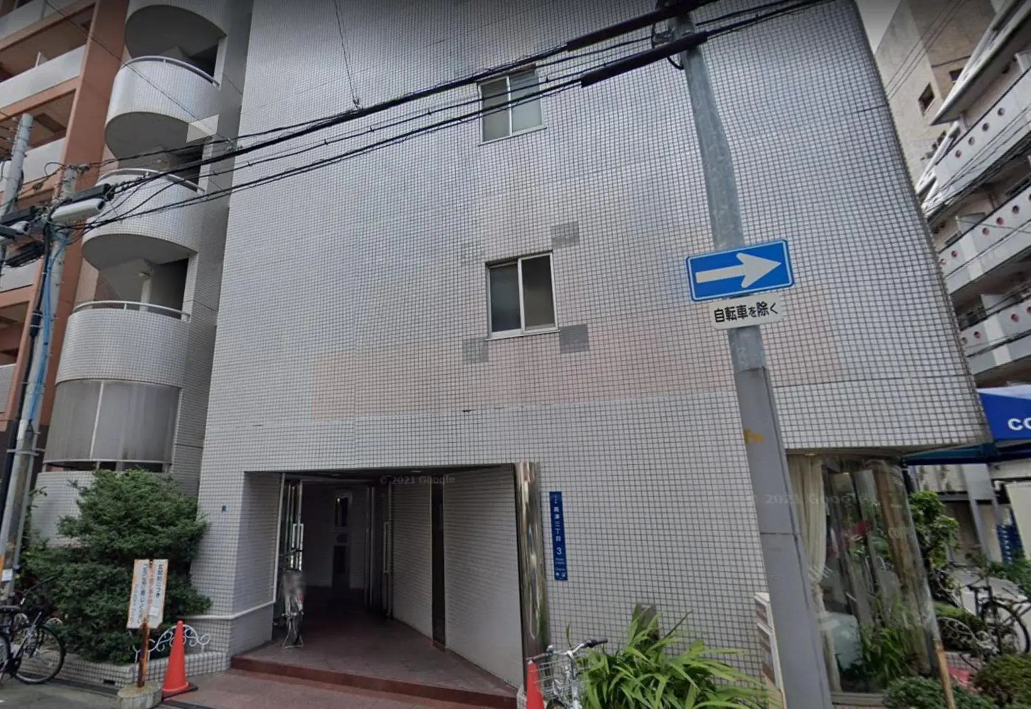 Property building in Arkadia ef Property building in Arkadia ef