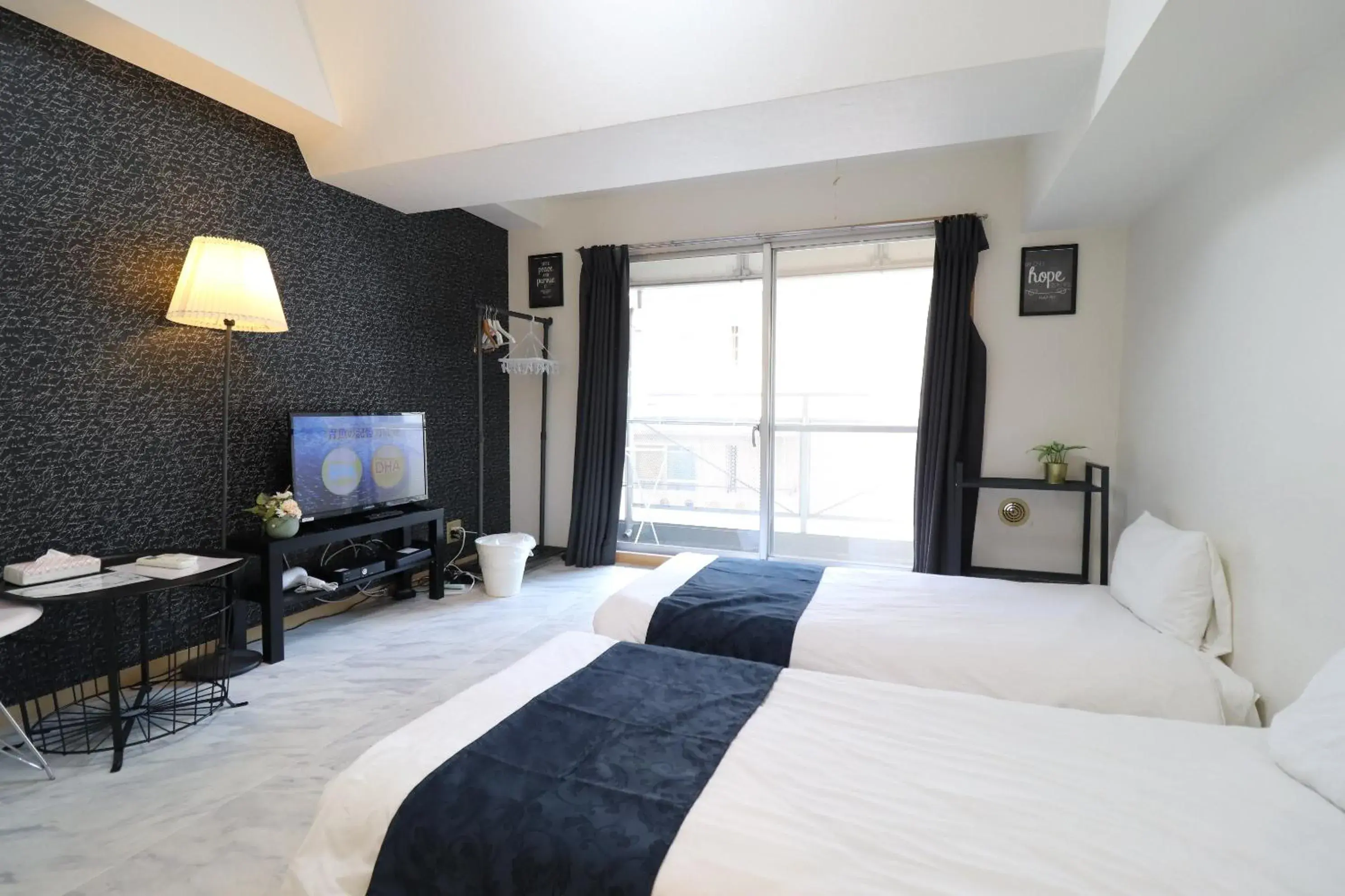 Triple Room with Balcony in Arkadia ef Triple Room with Balcony in Arkadia ef