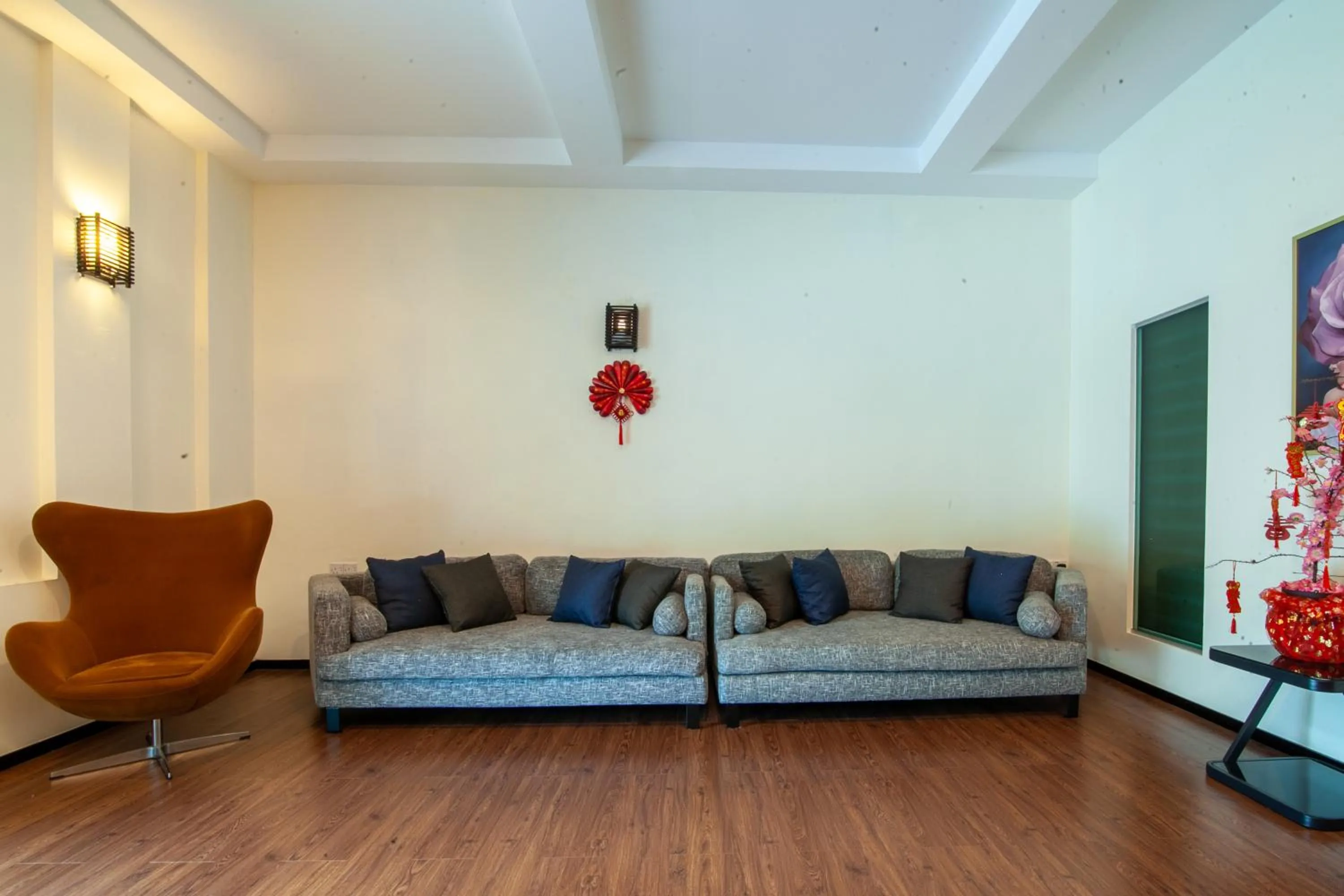 Seating area in King's Lane Ipoh