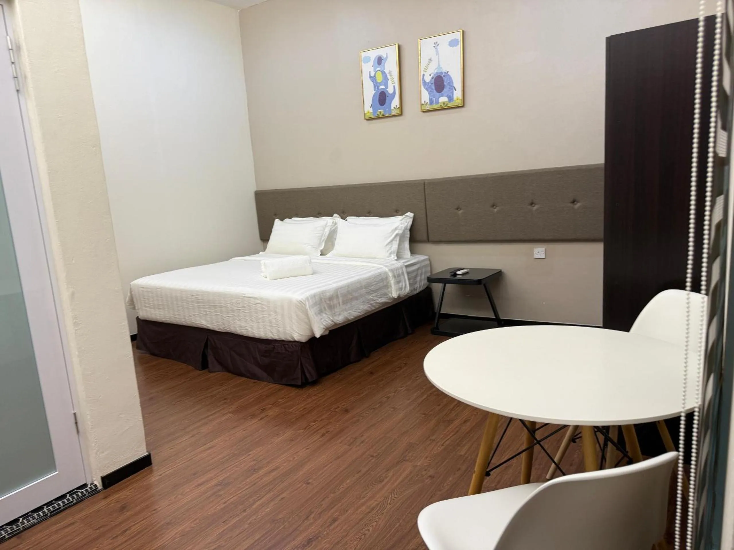 Bed in King's Lane Ipoh