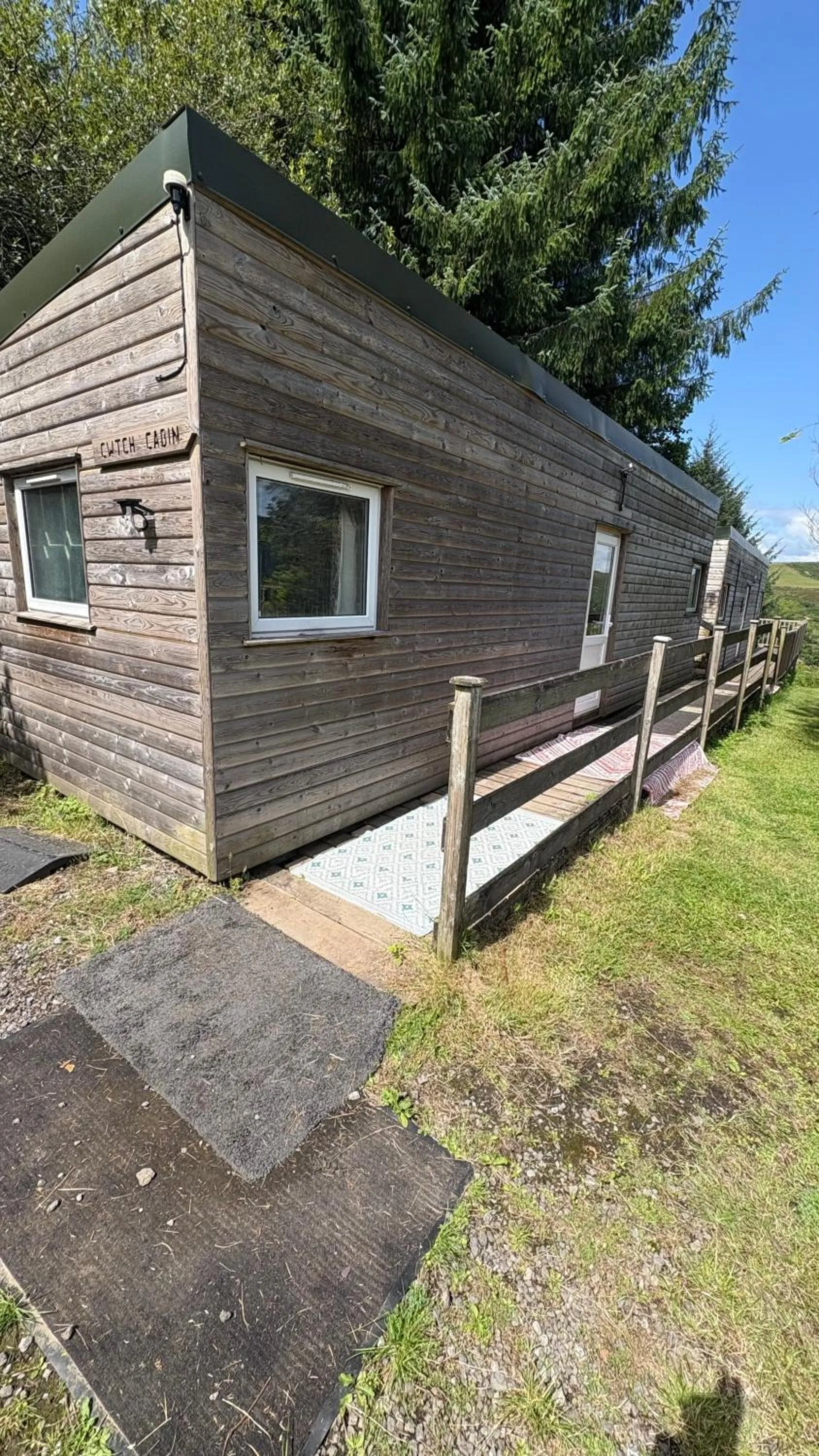 Bryn Bettws Lodge