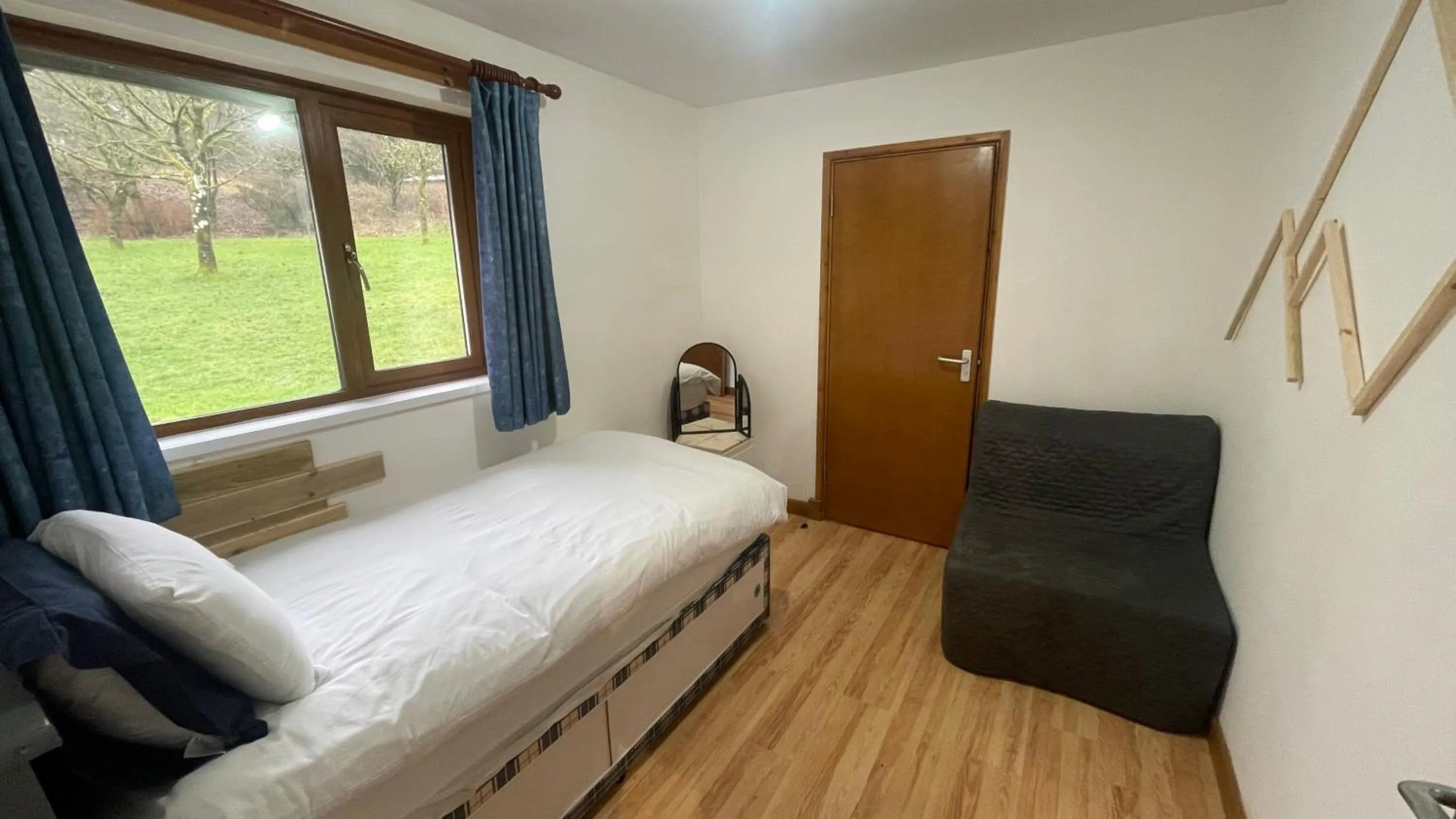 Bed in Bryn Bettws Lodge