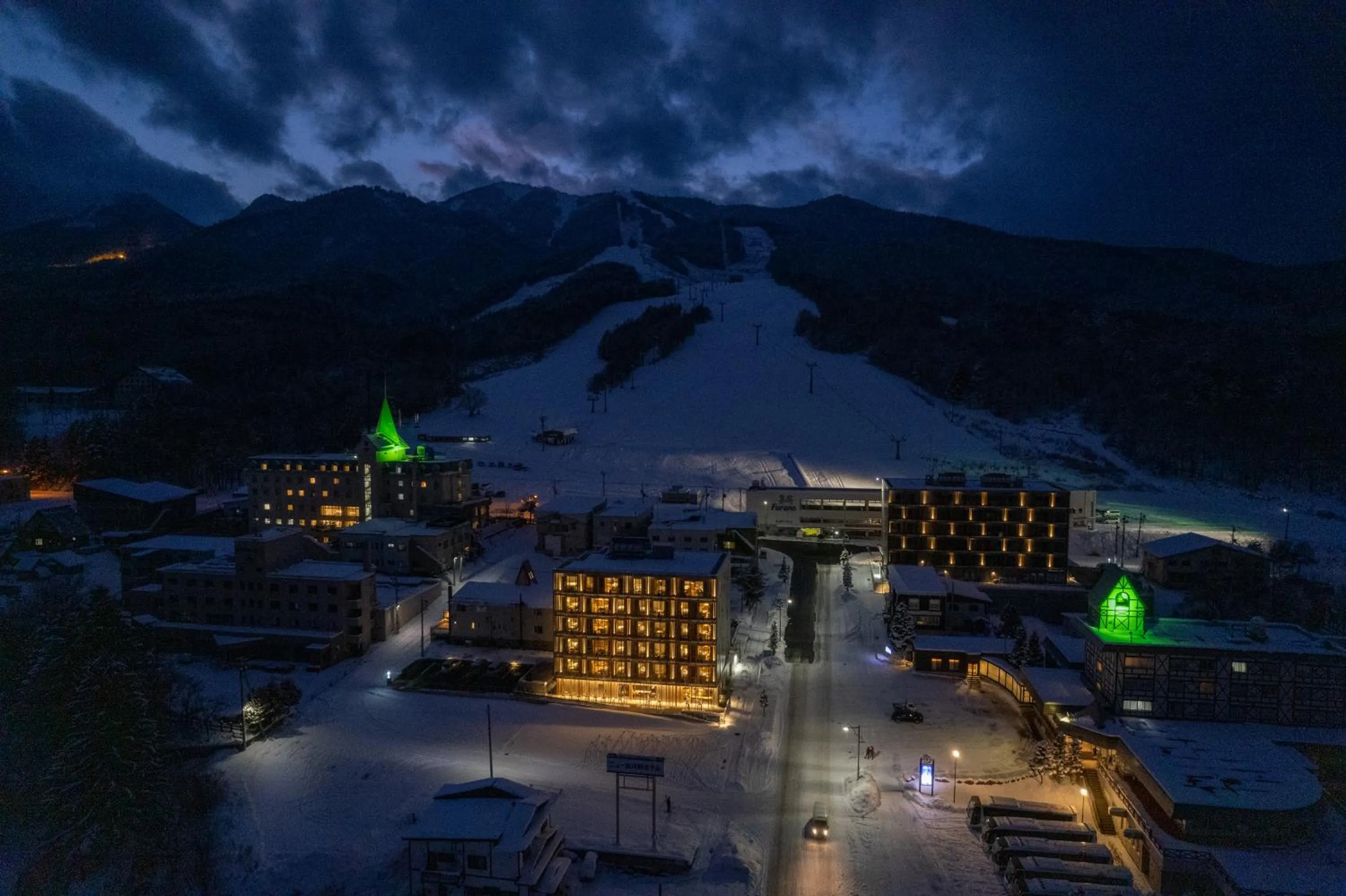 Property building in Fenix West