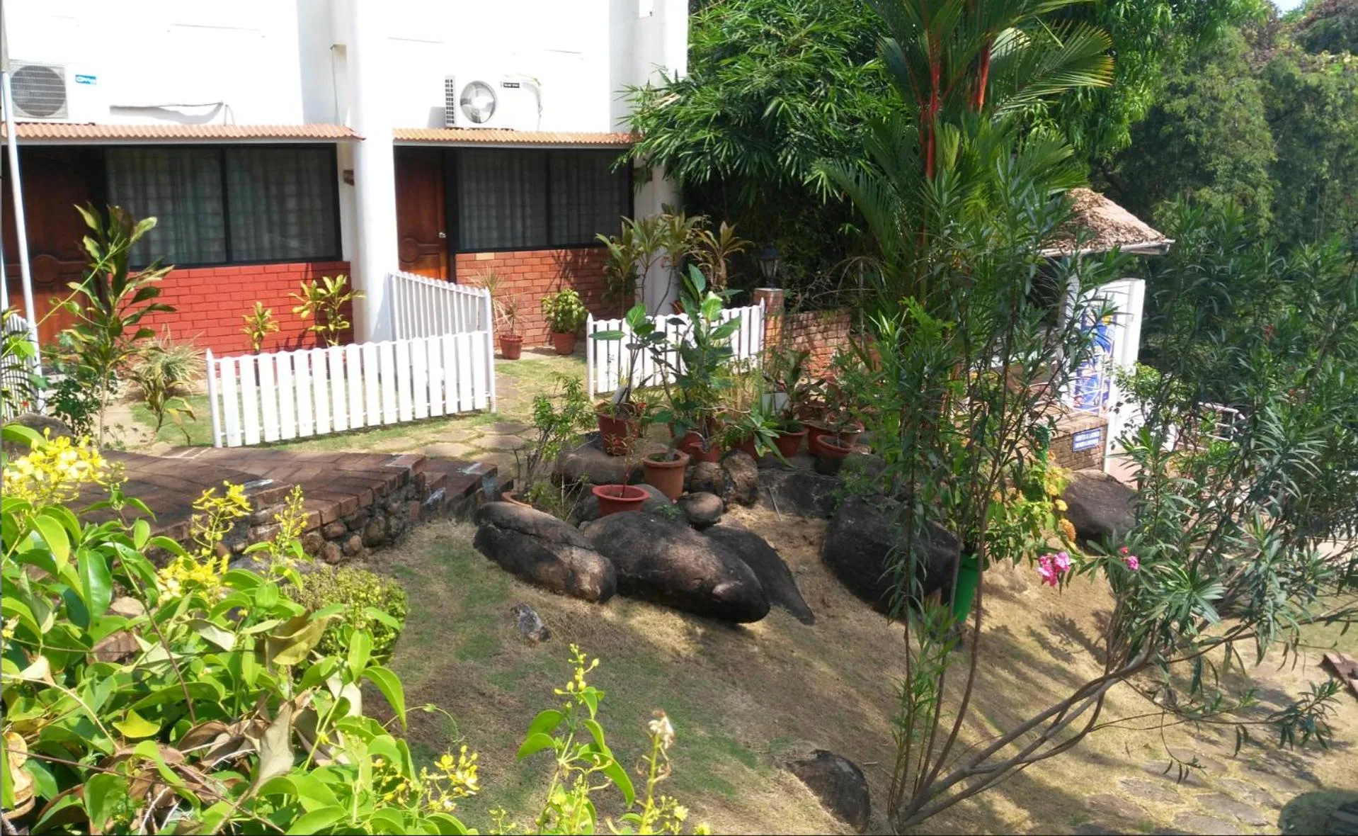 Facade/entrance in Swagath Holiday Resort