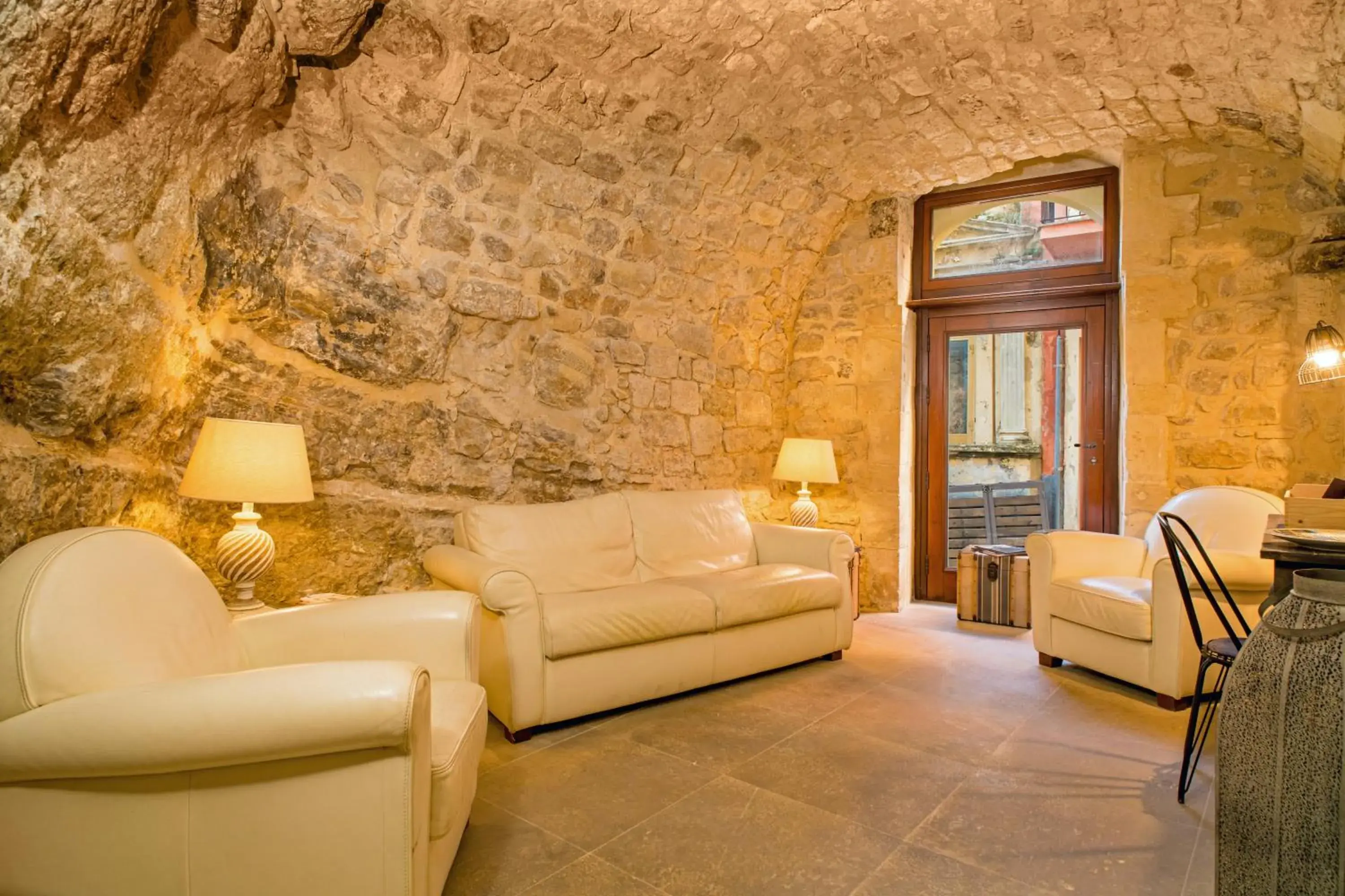 Living room in Locanda Don Serafino Historical Boutique Hotel Living room in Locanda Don Serafino Historical Boutique Hotel