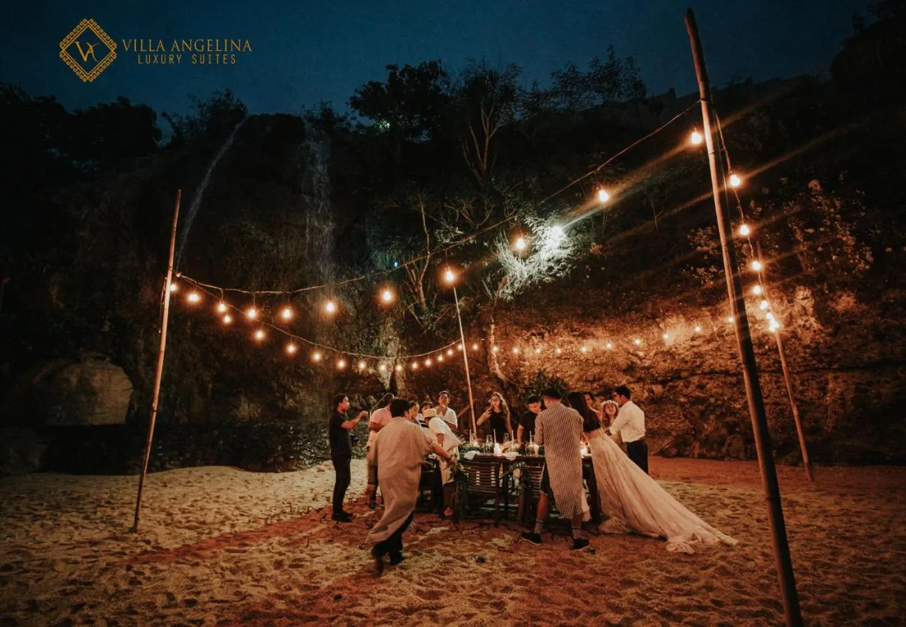 Night in Villa Angelina Luxury Suites