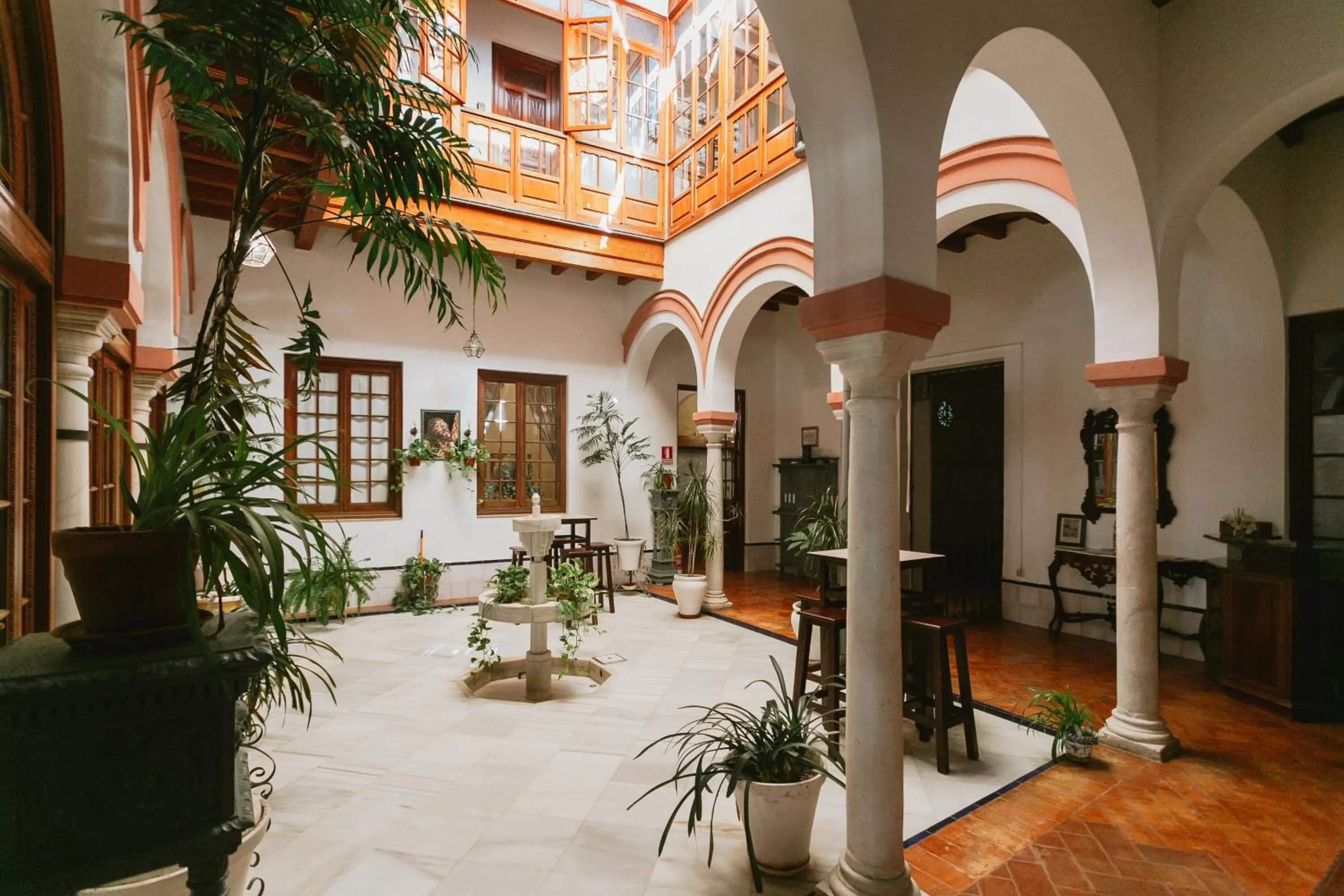 Property building in One&lux Casa Maravillas Rooms