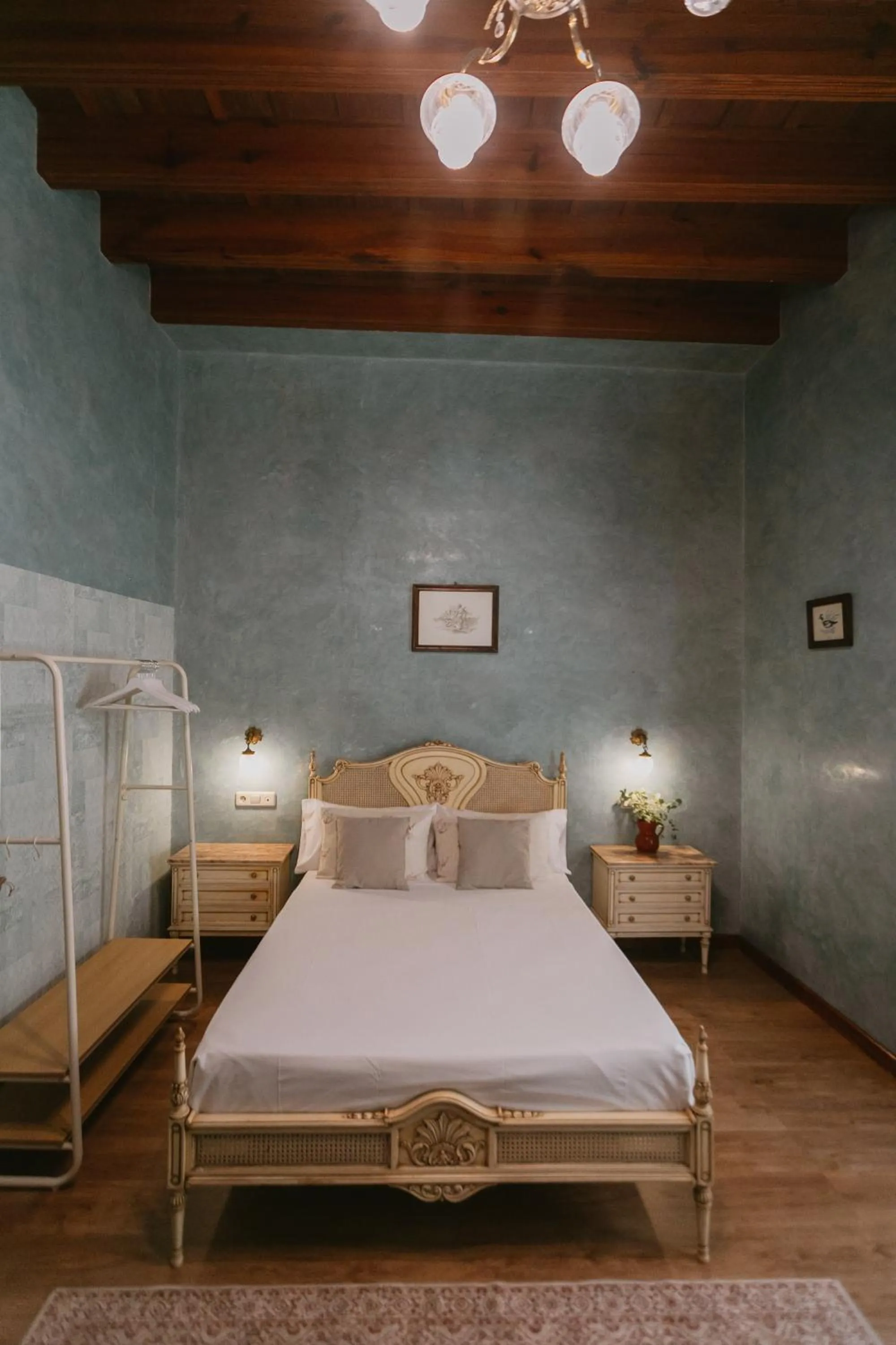 Photo of the whole room, Bed in One&lux Casa Maravillas Rooms