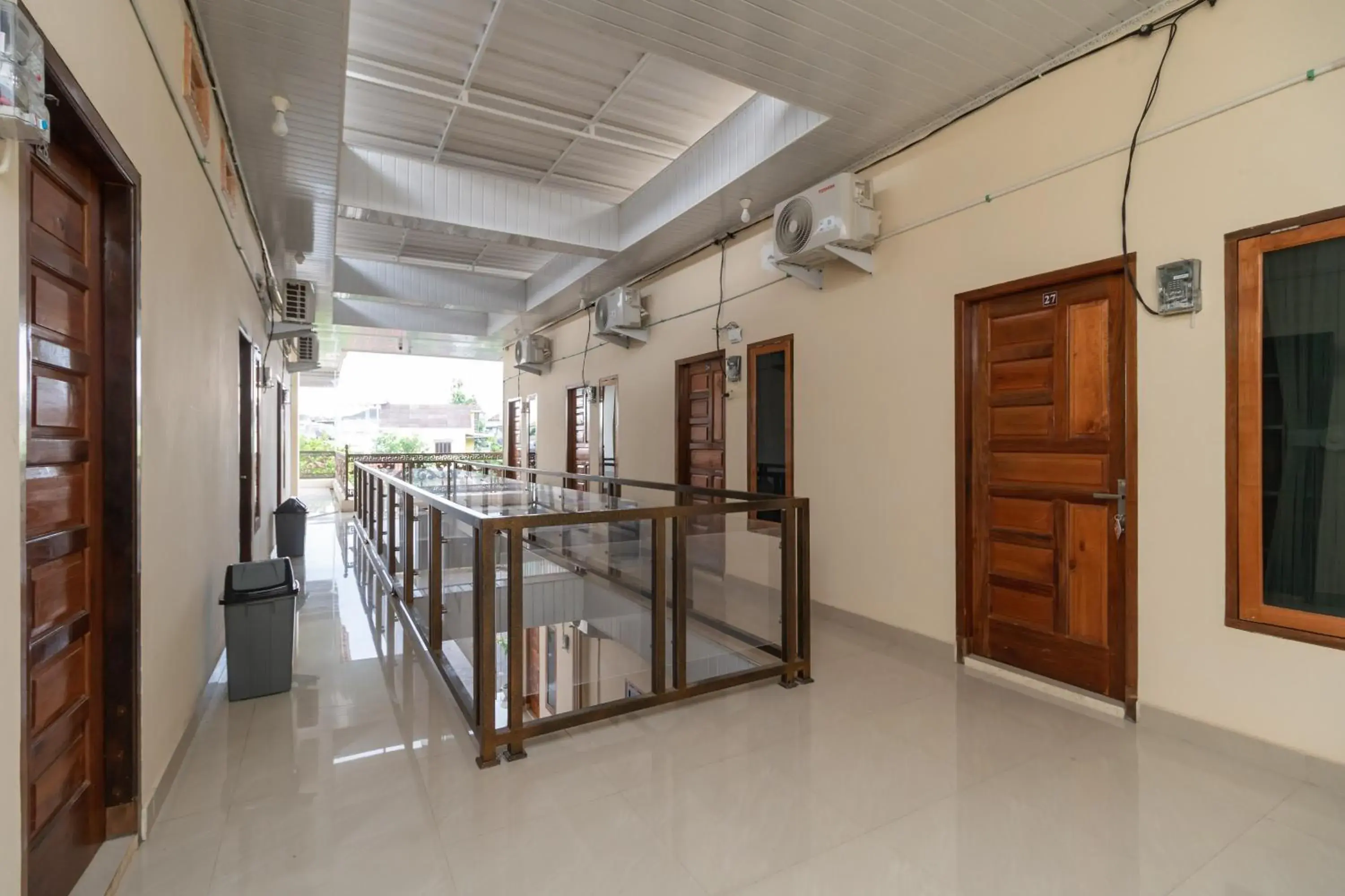 Property building in Urbanview Hotel Salsabilah Palembang by RedDoorz Property building in Urbanview Hotel Salsabilah Palembang by RedDoorz