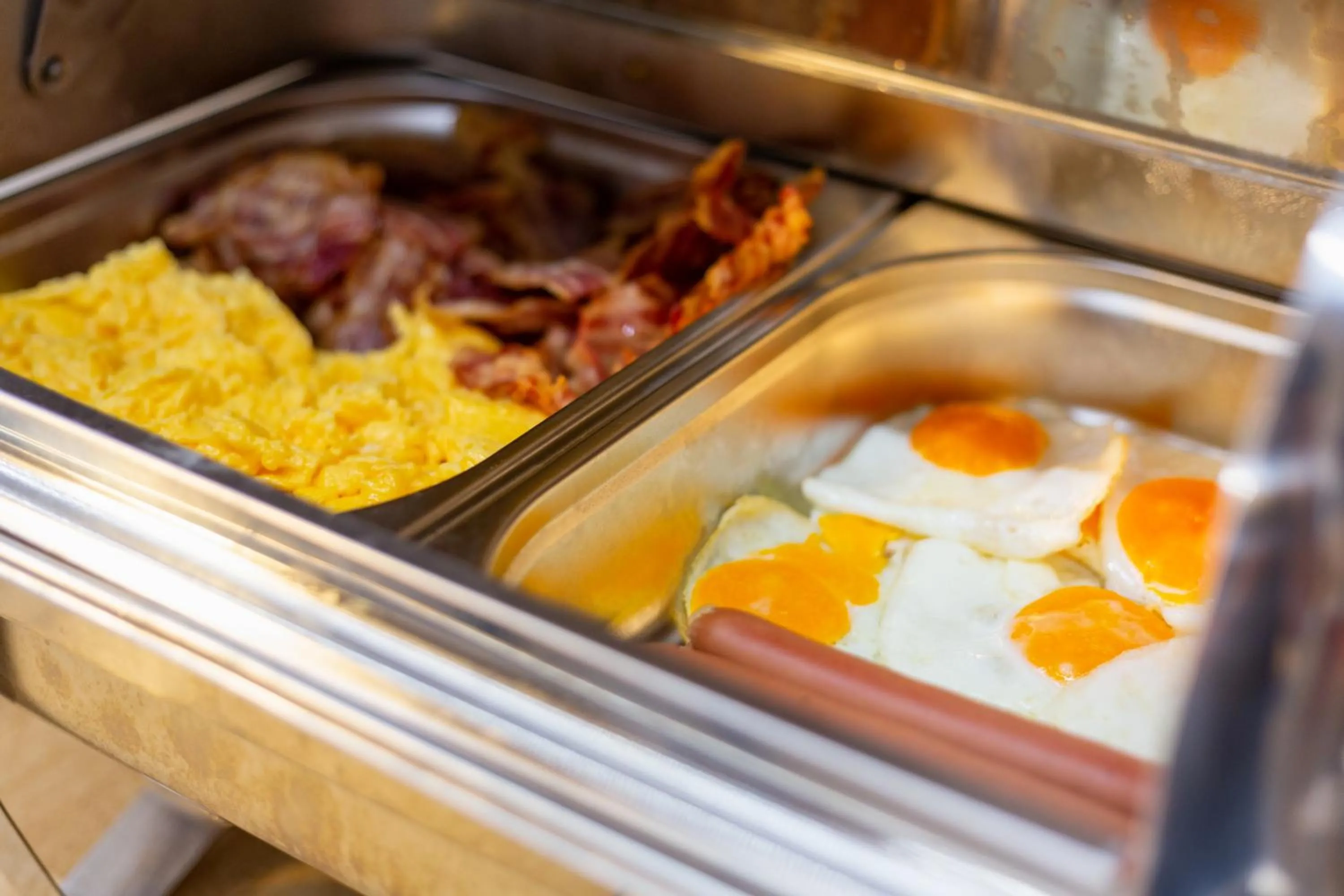 Buffet breakfast in La Vita Prémium Panzió