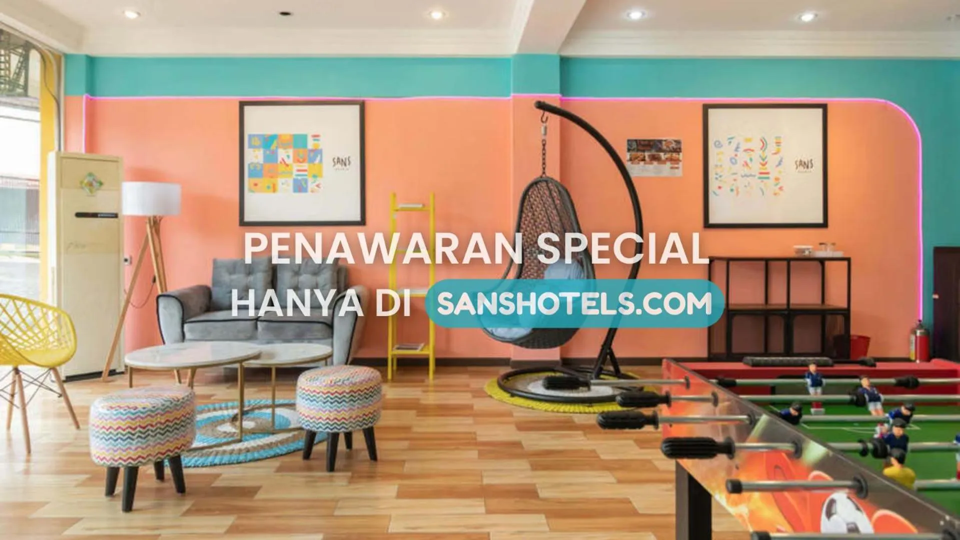 Property building in Sans Hotel Beauty Palembang