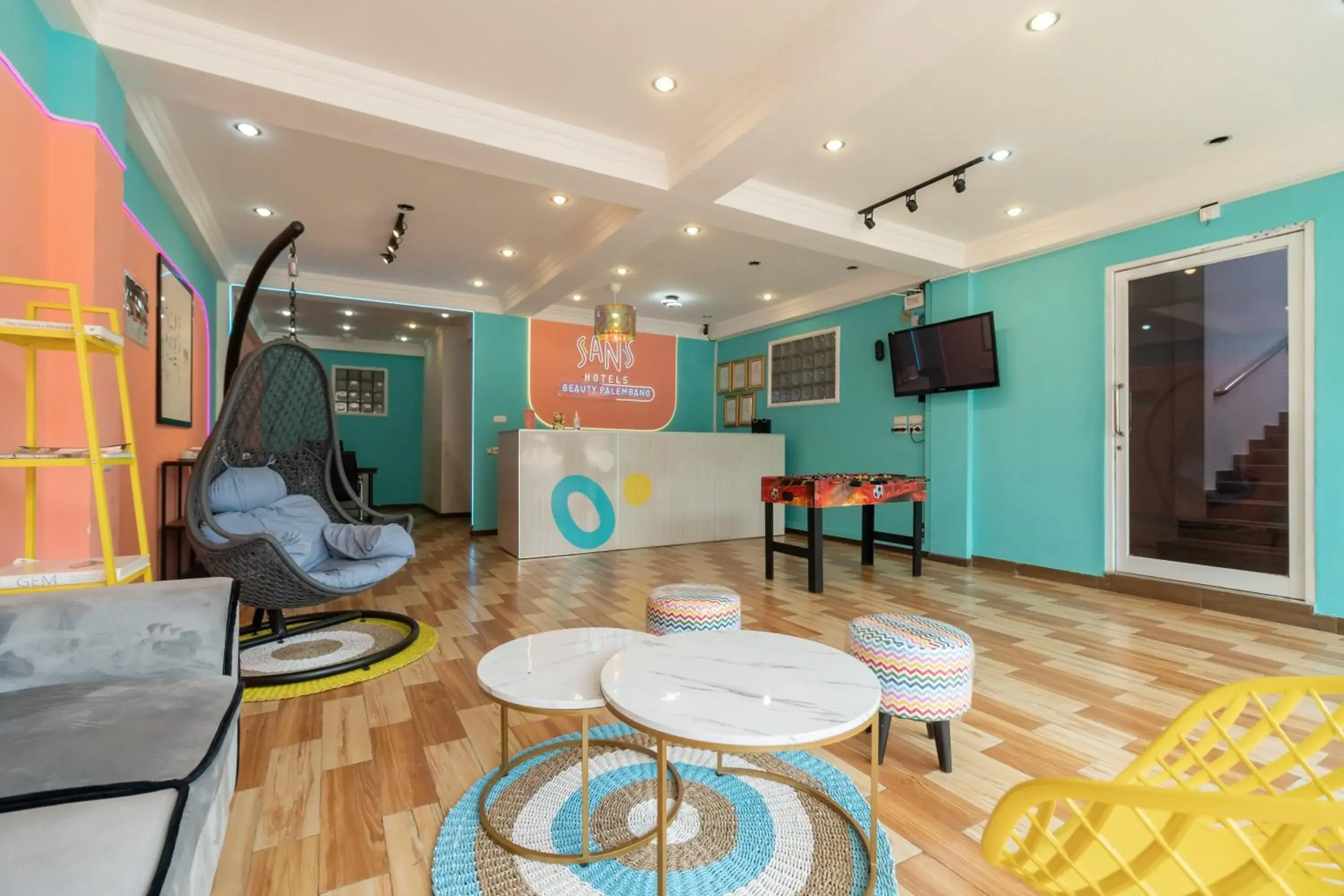 Lobby or reception in Sans Hotel Beauty Palembang Lobby or reception in Sans Hotel Beauty Palembang