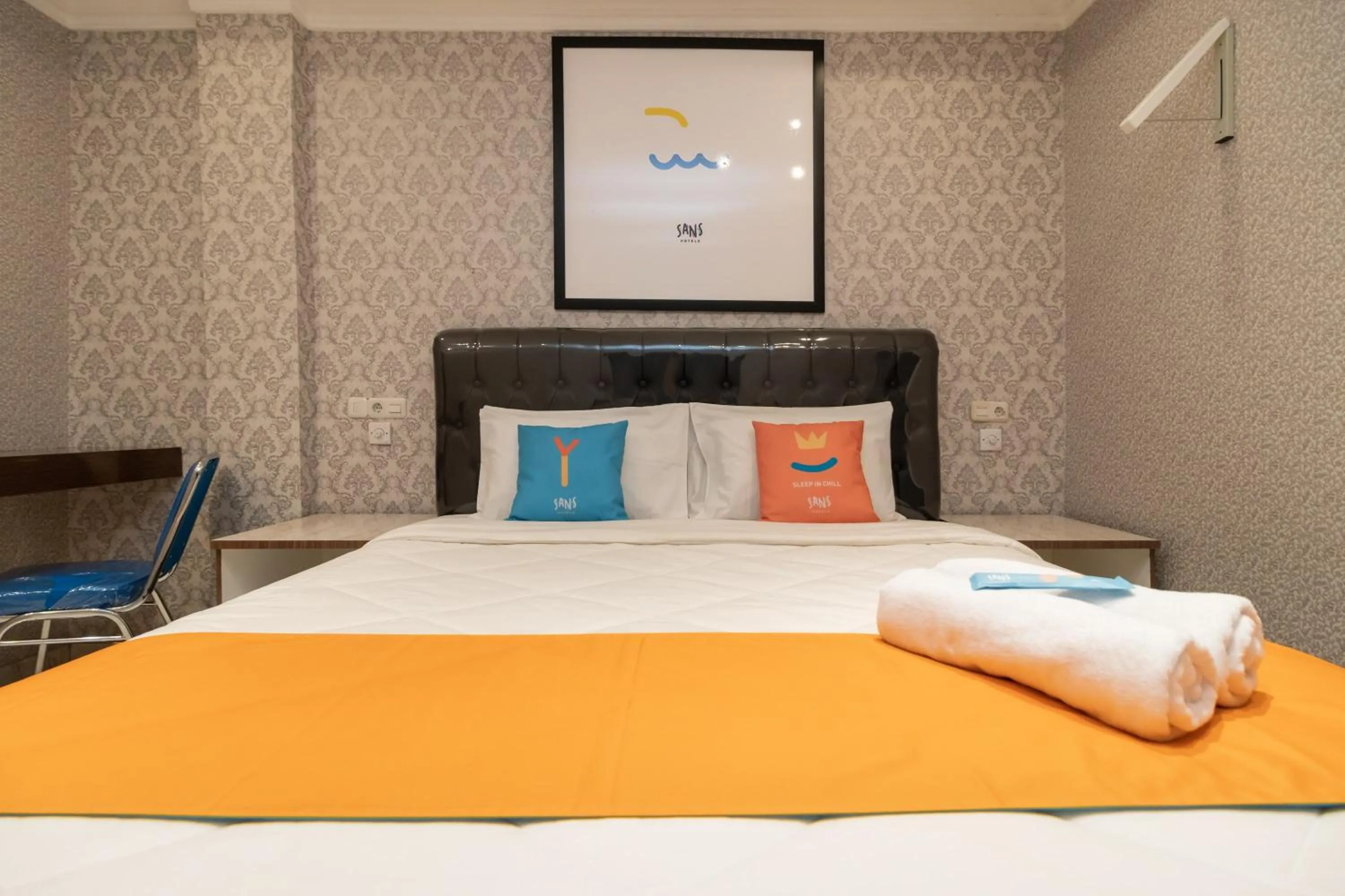 Bedroom, Bed in Sans Hotel Beauty Palembang