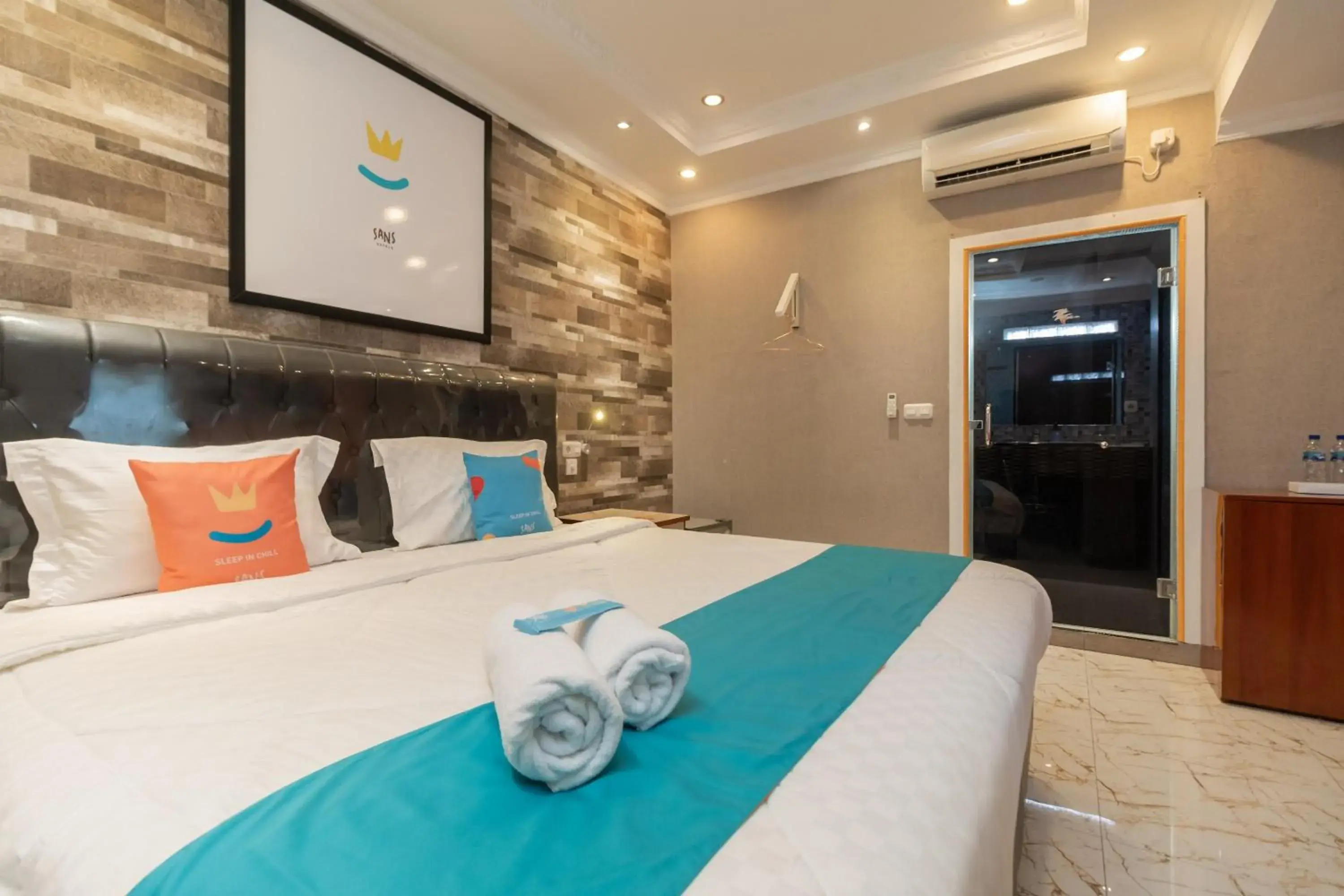 Bedroom, Bed in Sans Hotel Beauty Palembang Bedroom, Bed in Sans Hotel Beauty Palembang