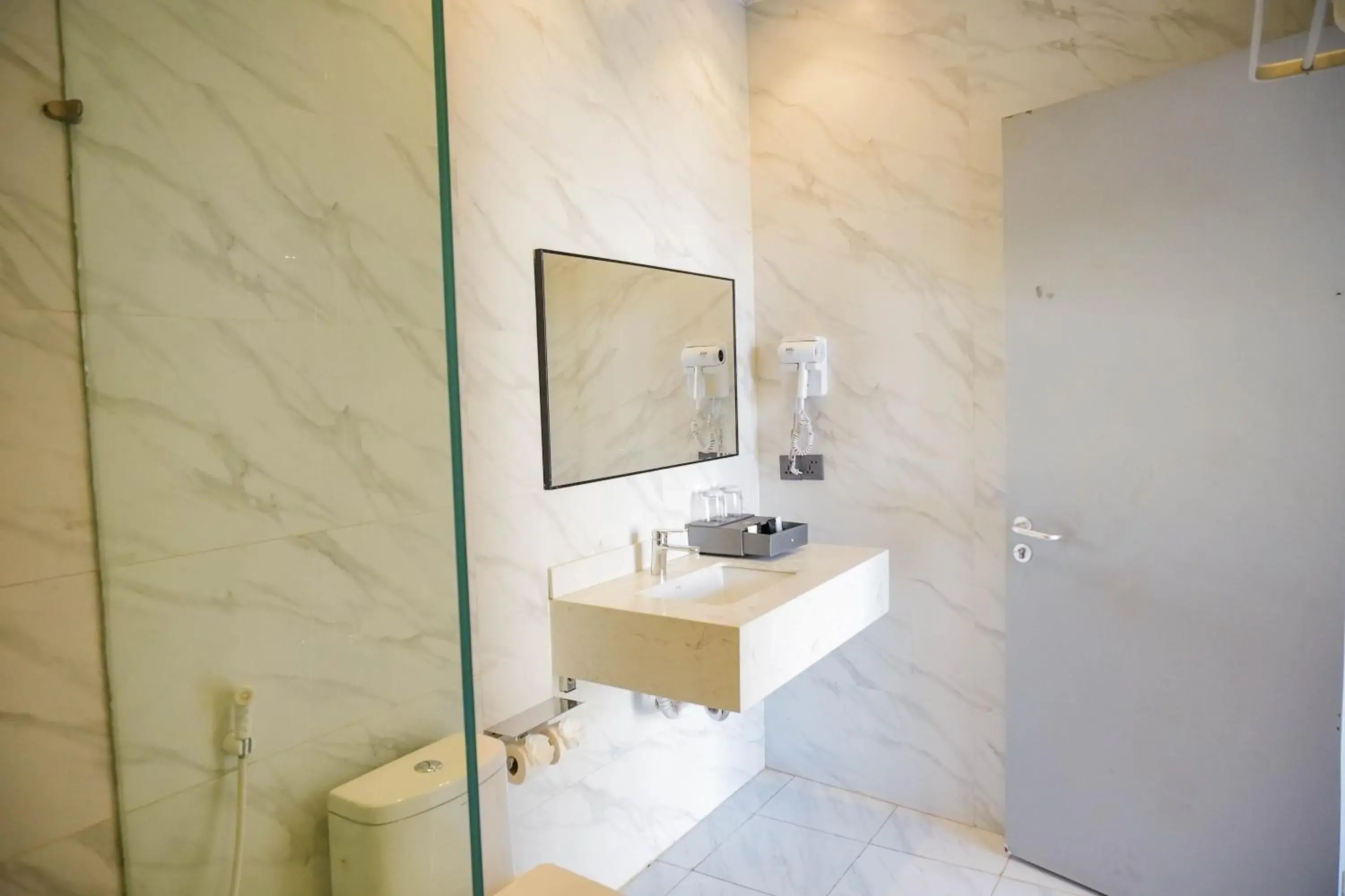 AXIL HÔTEL AXIL HÔTEL