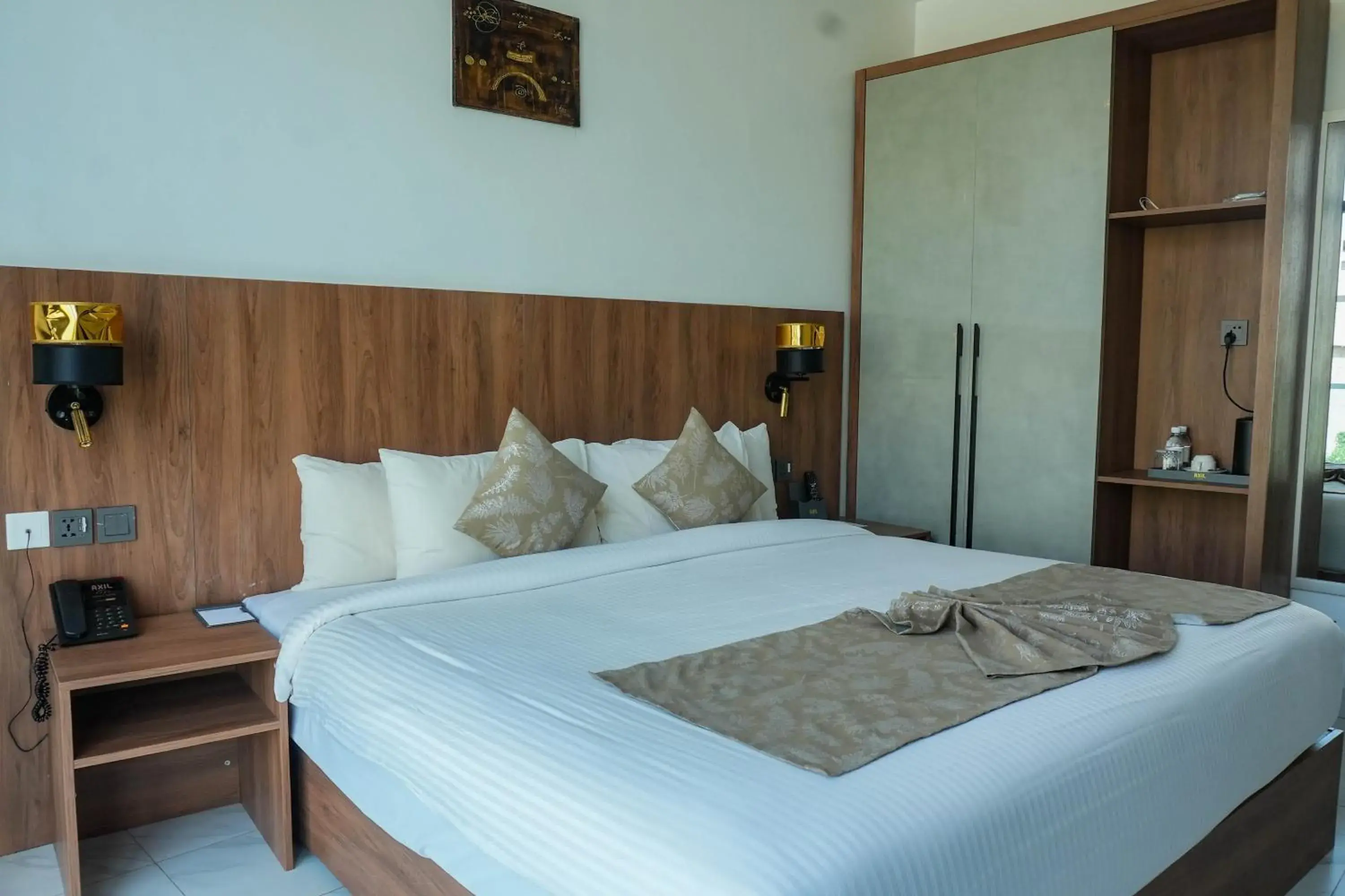 Photo of the whole room, Bed in AXIL HÔTEL Photo of the whole room, Bed in AXIL HÔTEL