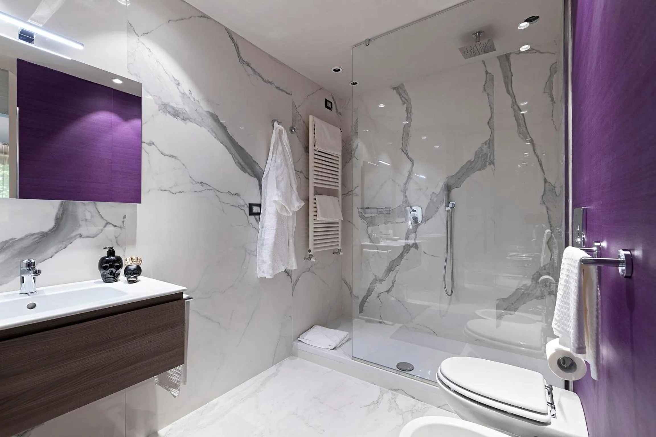 Bathroom in Albavilla Hotel & Co