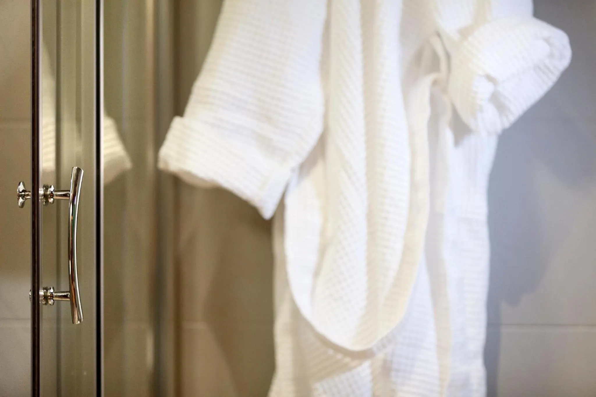 Decorative detail in Albavilla Hotel & Co