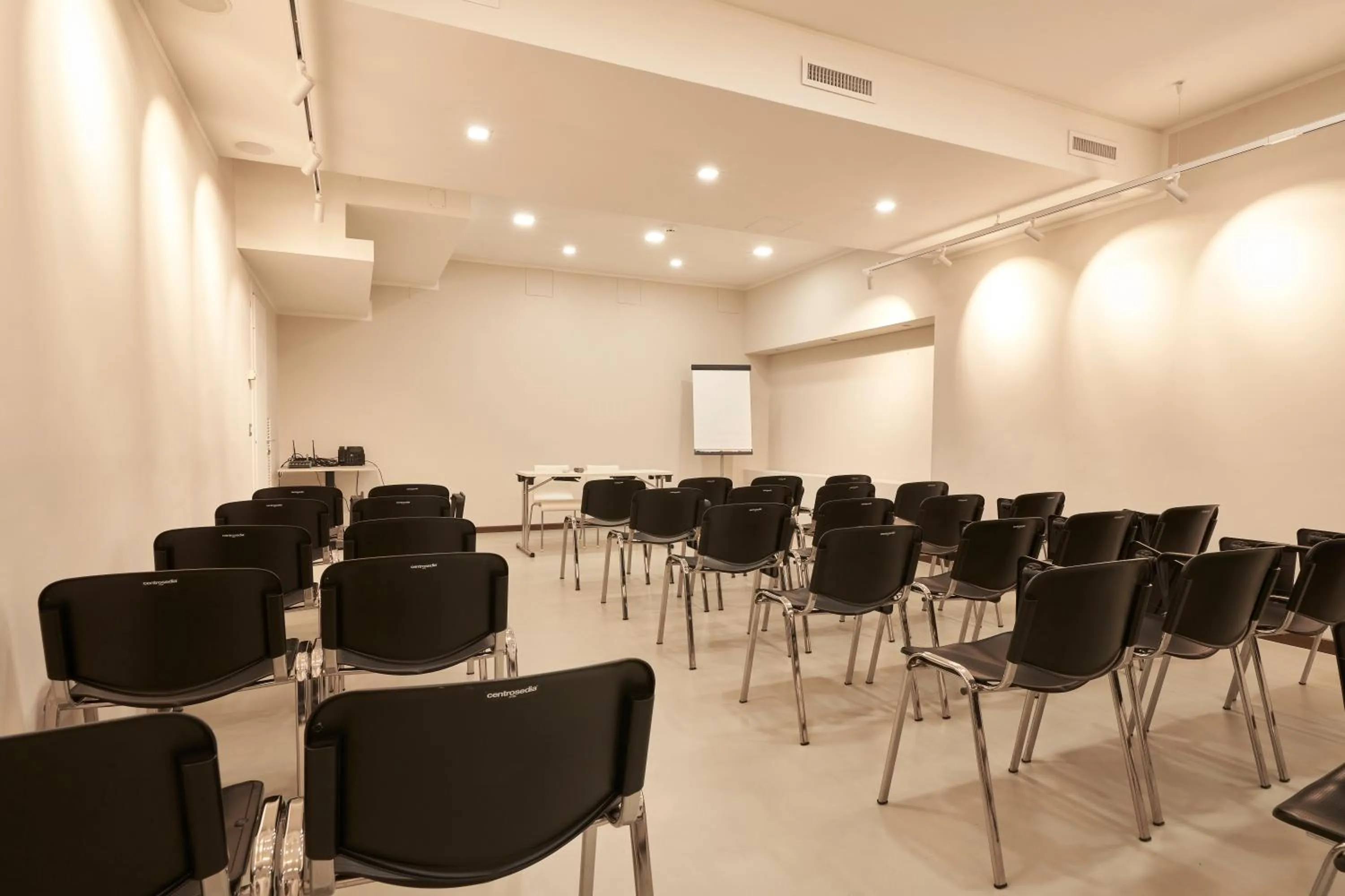 Meeting/conference room in Hotel Leonardo da Vinci