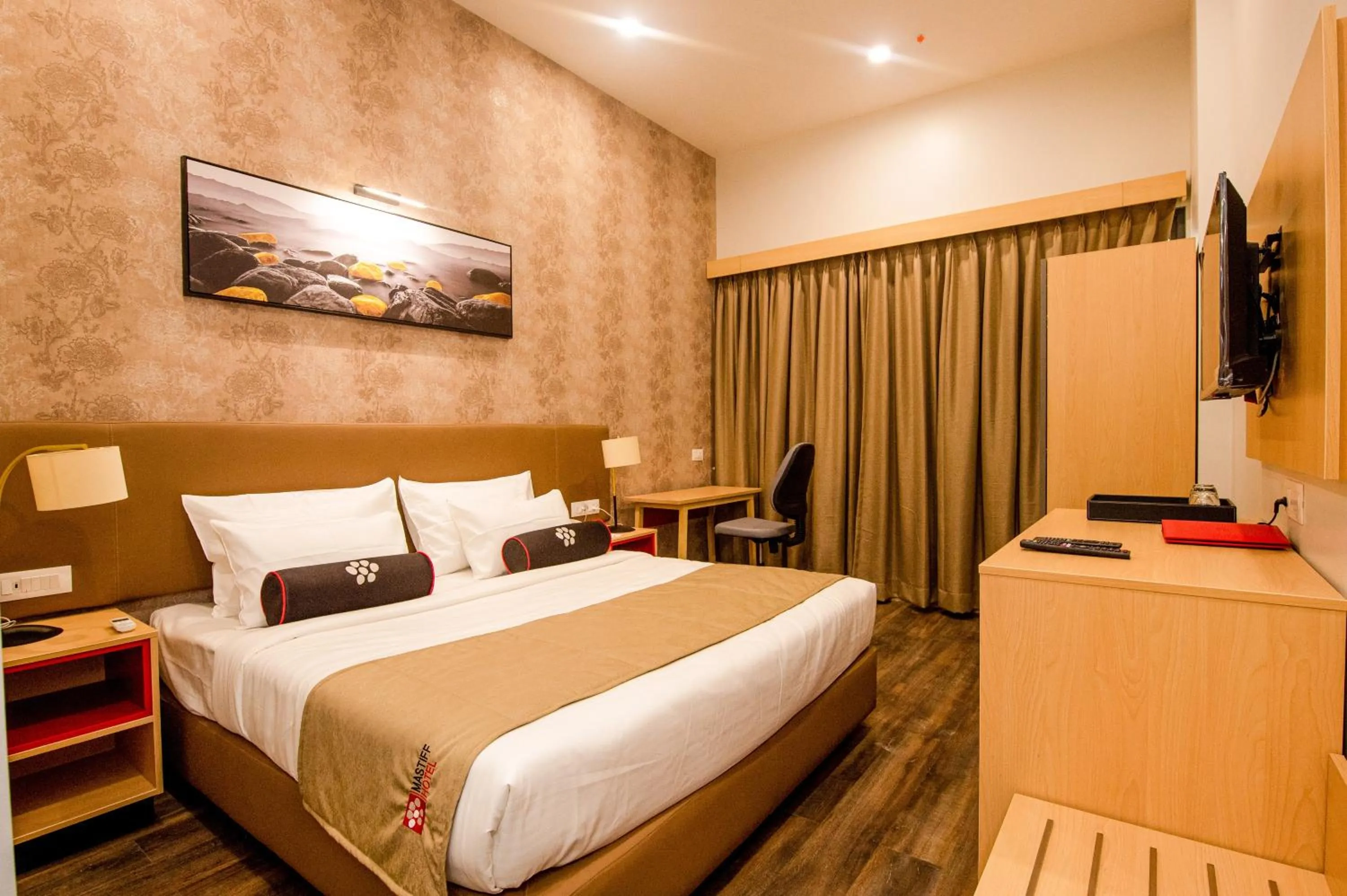 Mastiff Hotel Ankleshwar