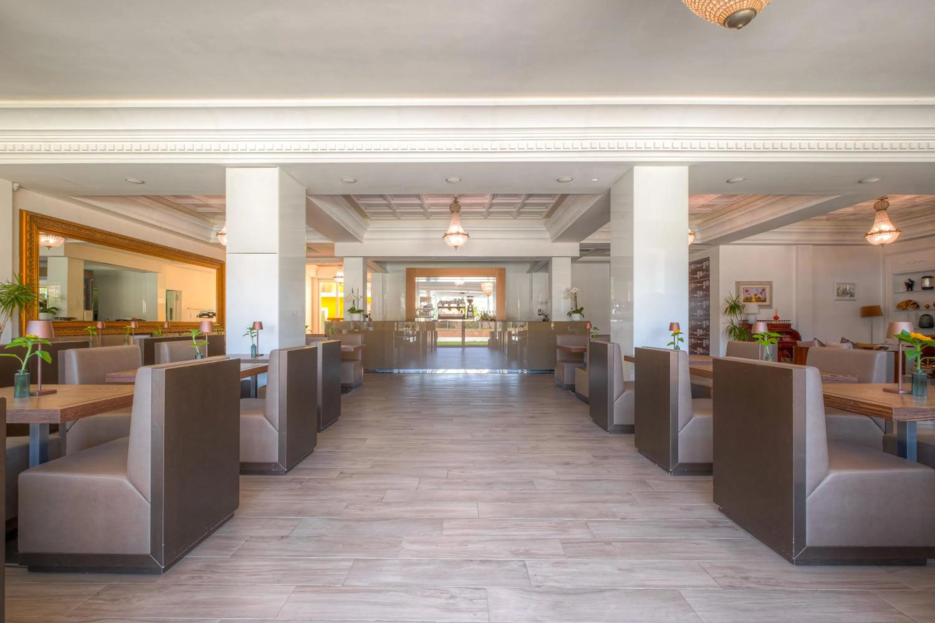 Lounge or bar in Victoria Palace Hotel & Zen Wellness