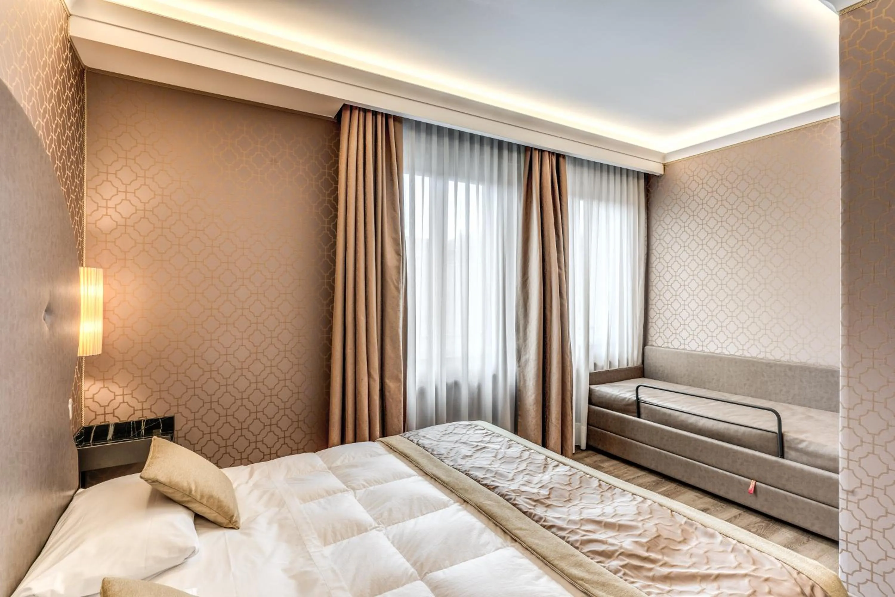 Bed in Hotel Belle Arti