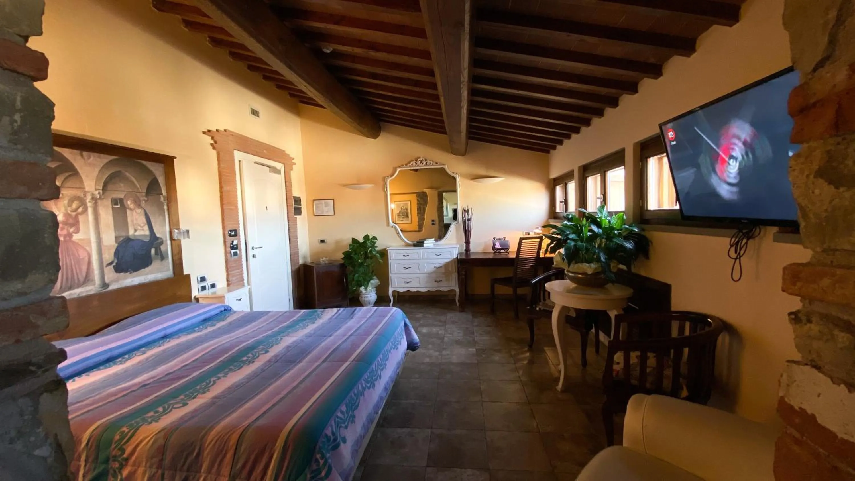 Bedroom, Bed in Vogue Hotel Arezzo