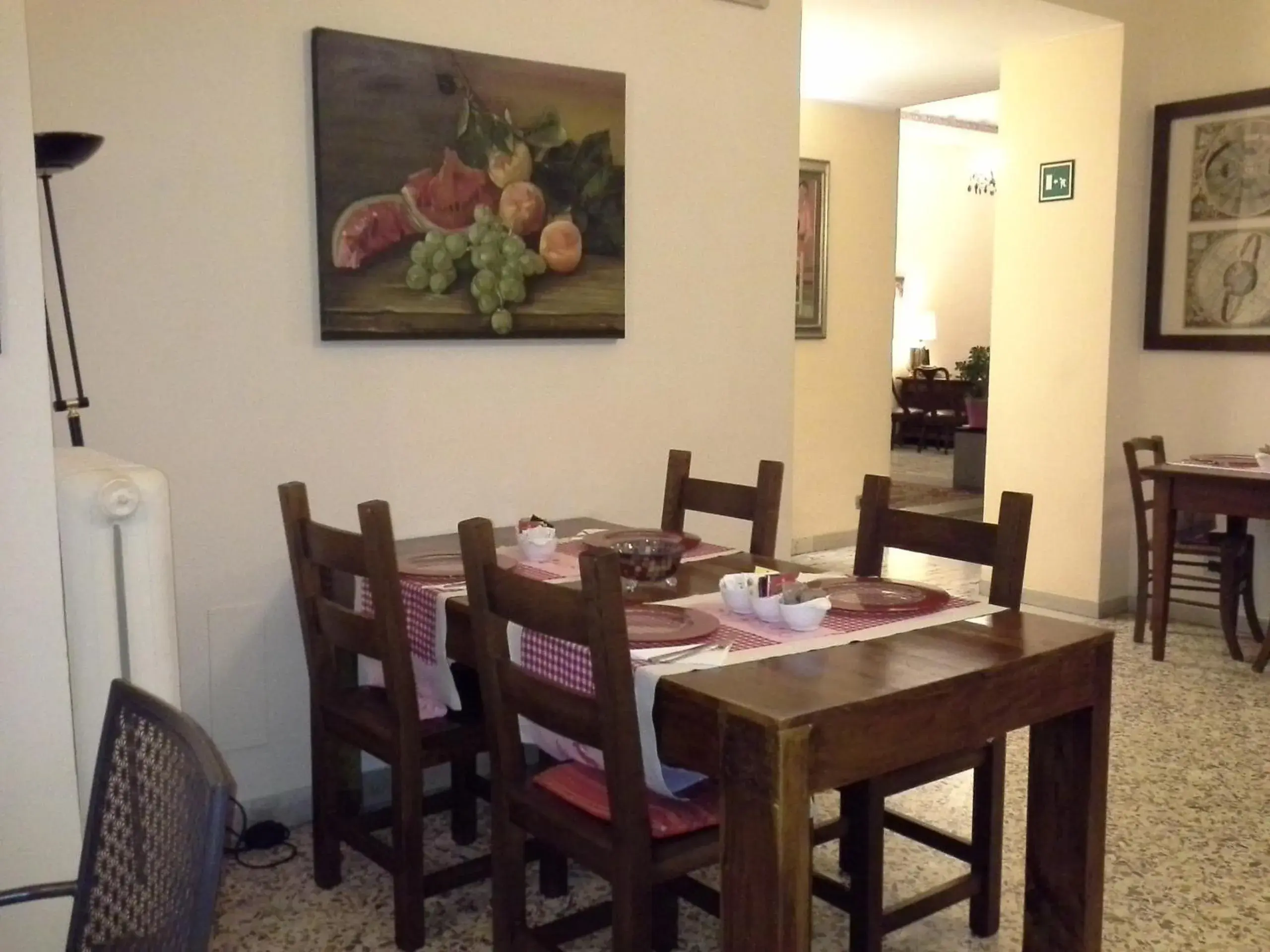 Restaurant/places to eat in Vogue Hotel Arezzo Restaurant/places to eat in Vogue Hotel Arezzo