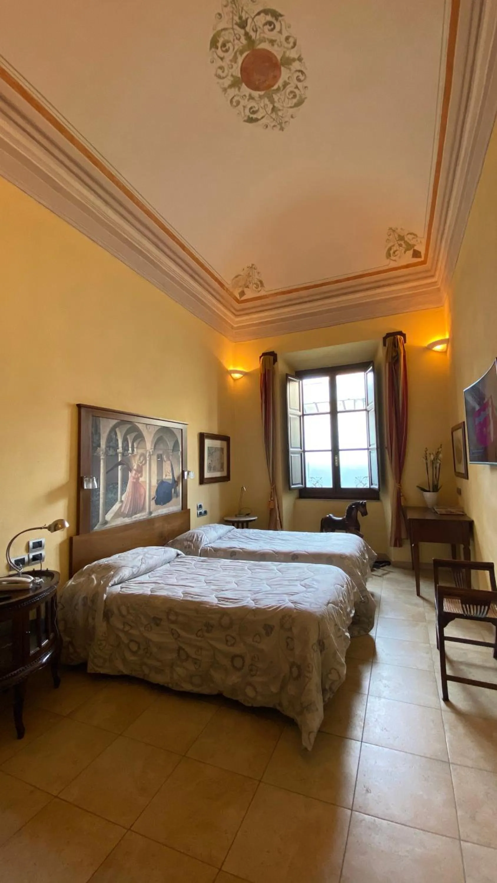 Bed in Vogue Hotel Arezzo